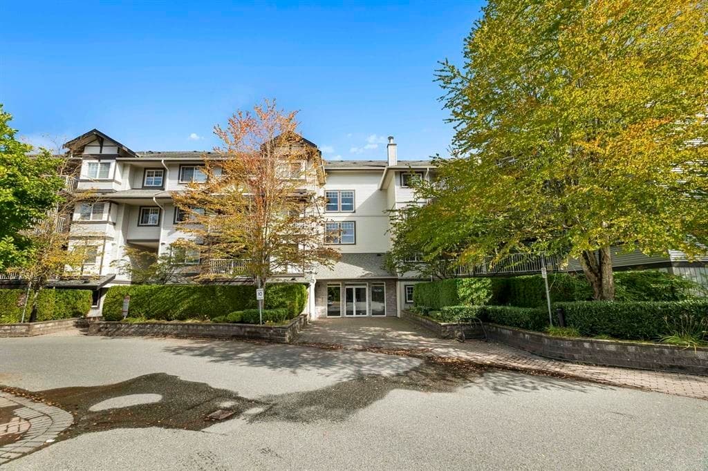 305 - 19340 65 Avenue, Surrey, V4N 0A3 — photo 2