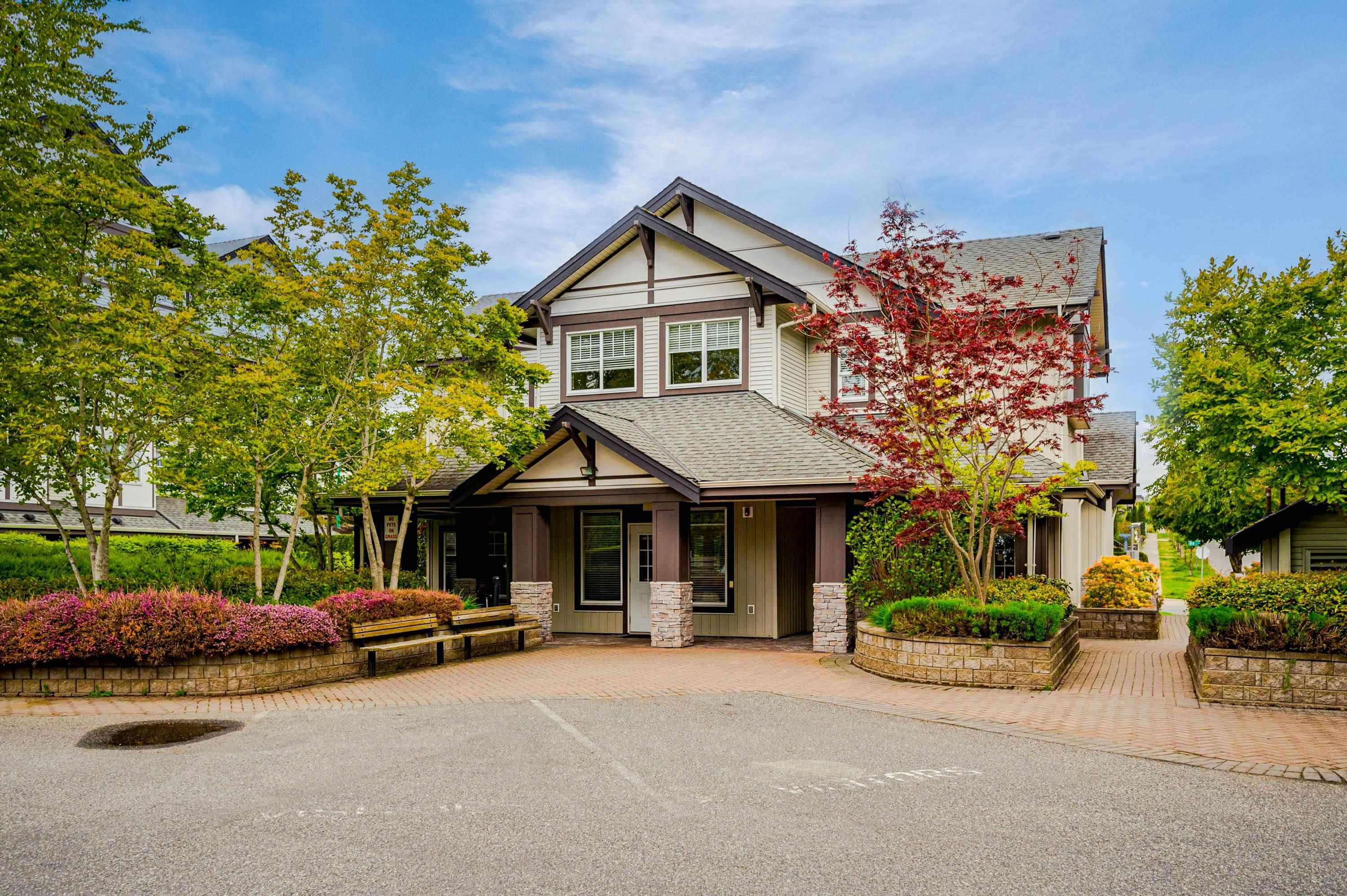 305 - 19340 65 Avenue, Surrey, V4N 0A3 — photo 4