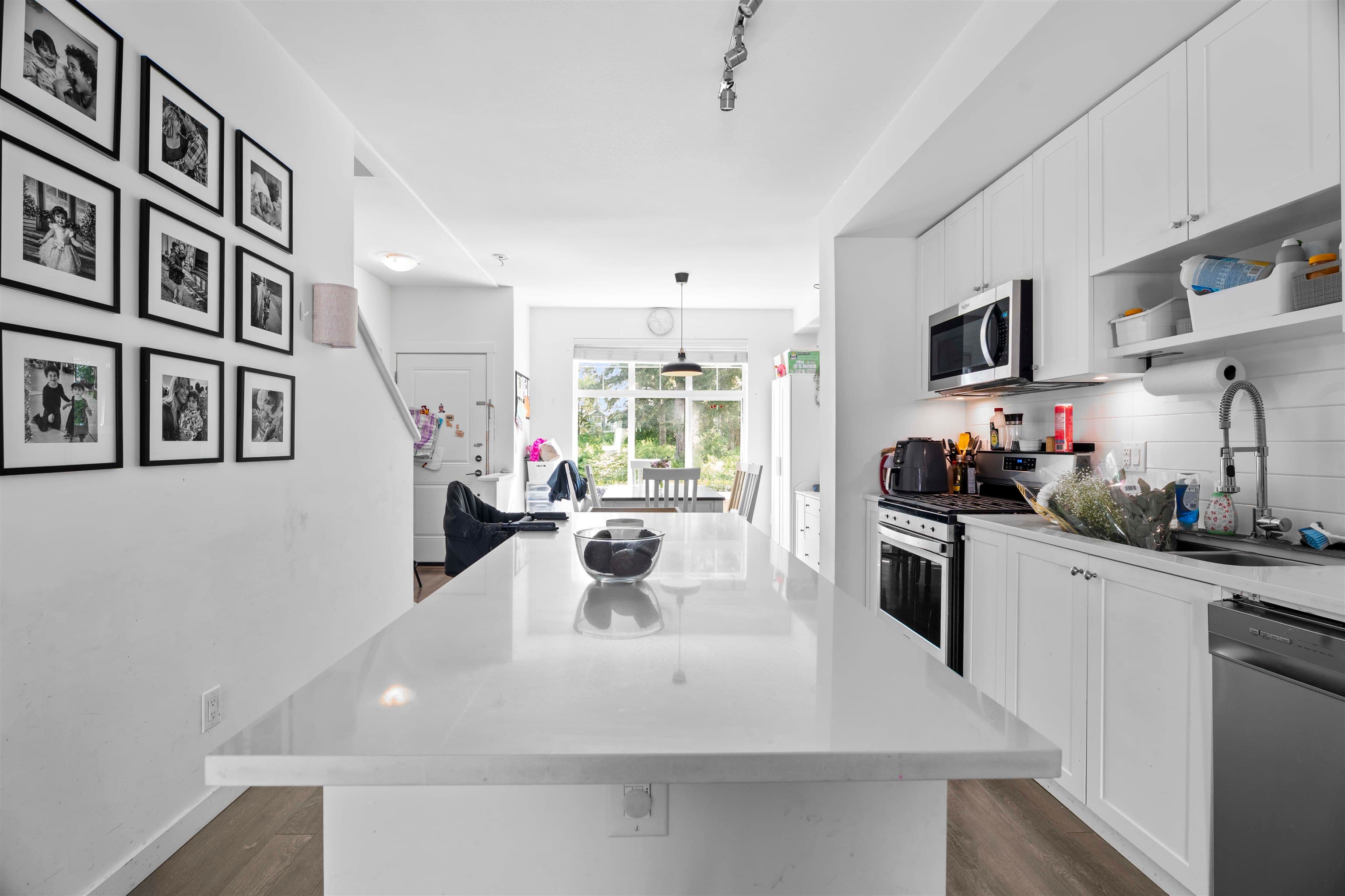 8 - 16678 25 Avenue, Surrey, V3Z 0Z2 — photo 1