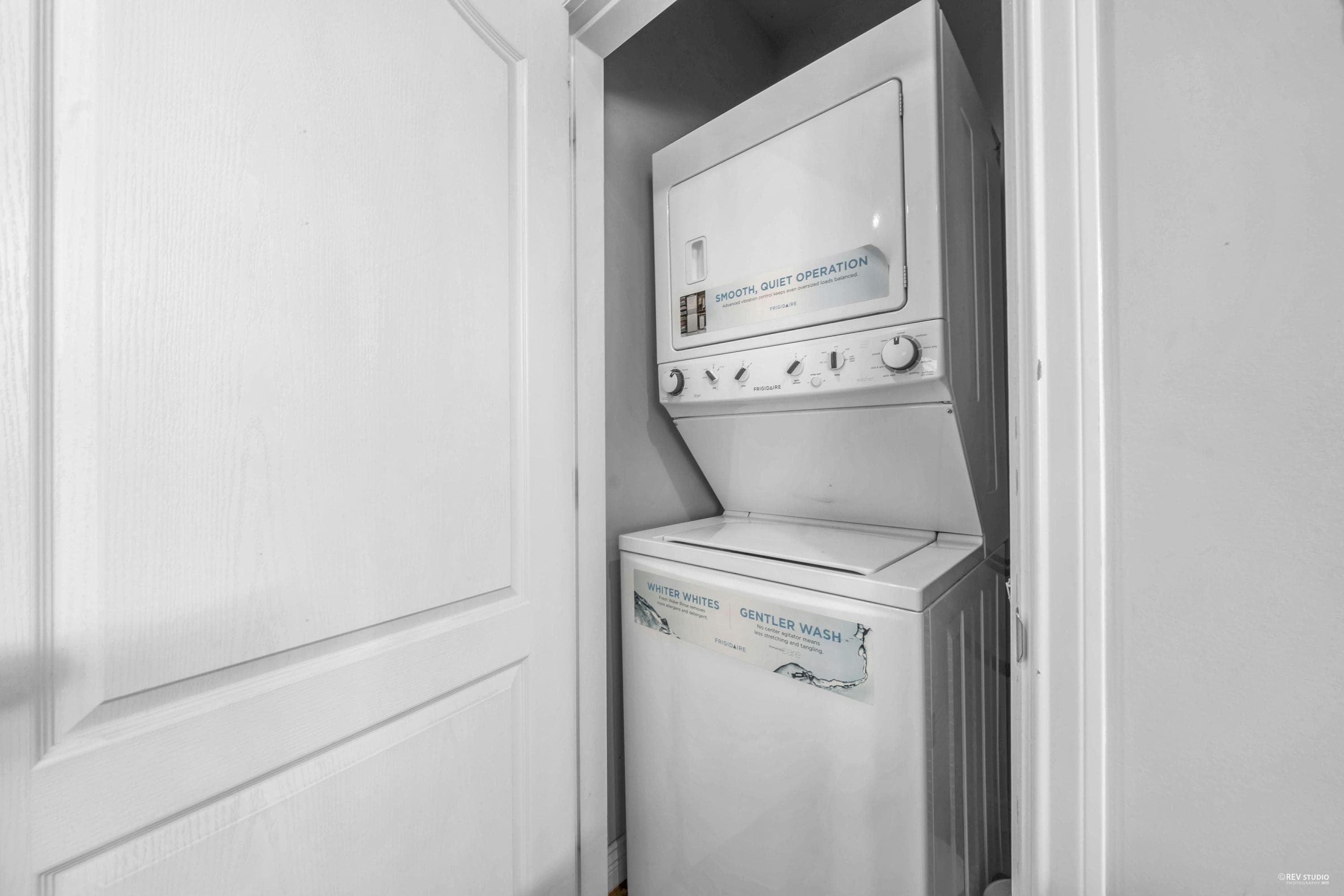7788 Hedley Avenue, Burnaby, V5E 2R3 — photo 3