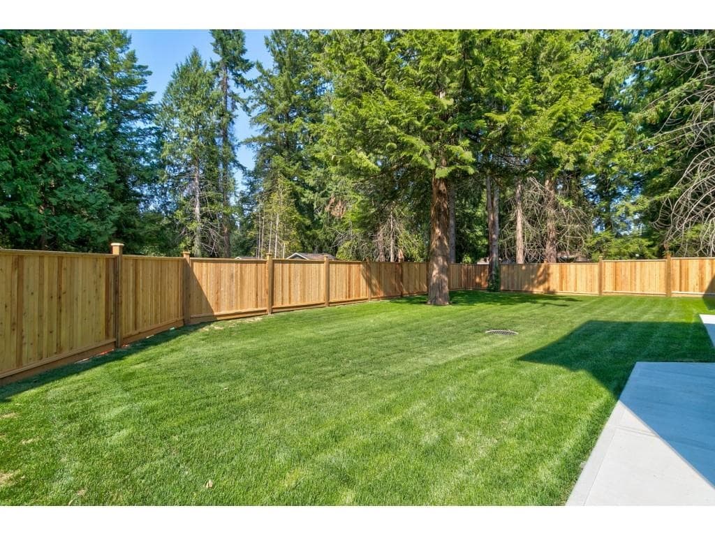 19969 44 Avenue, Langley, V3A 3E3 — photo 4
