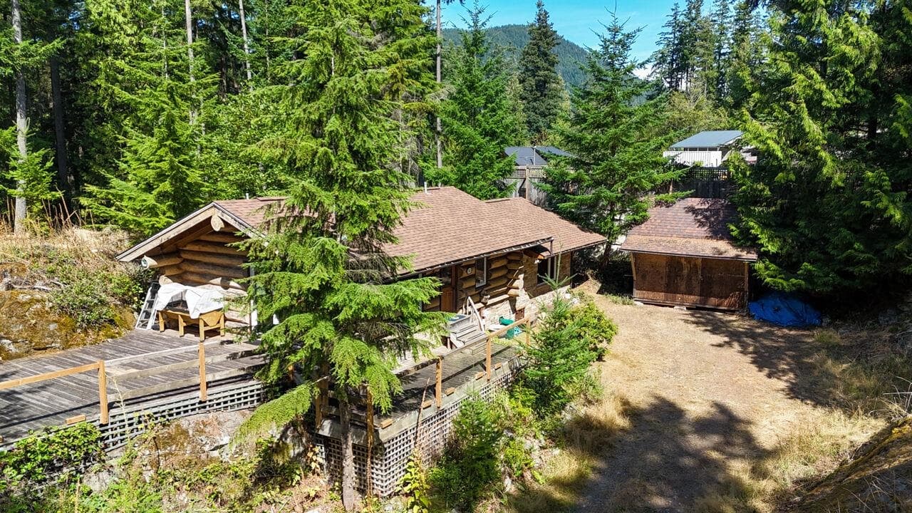 360 Salal Road, Bowen Island