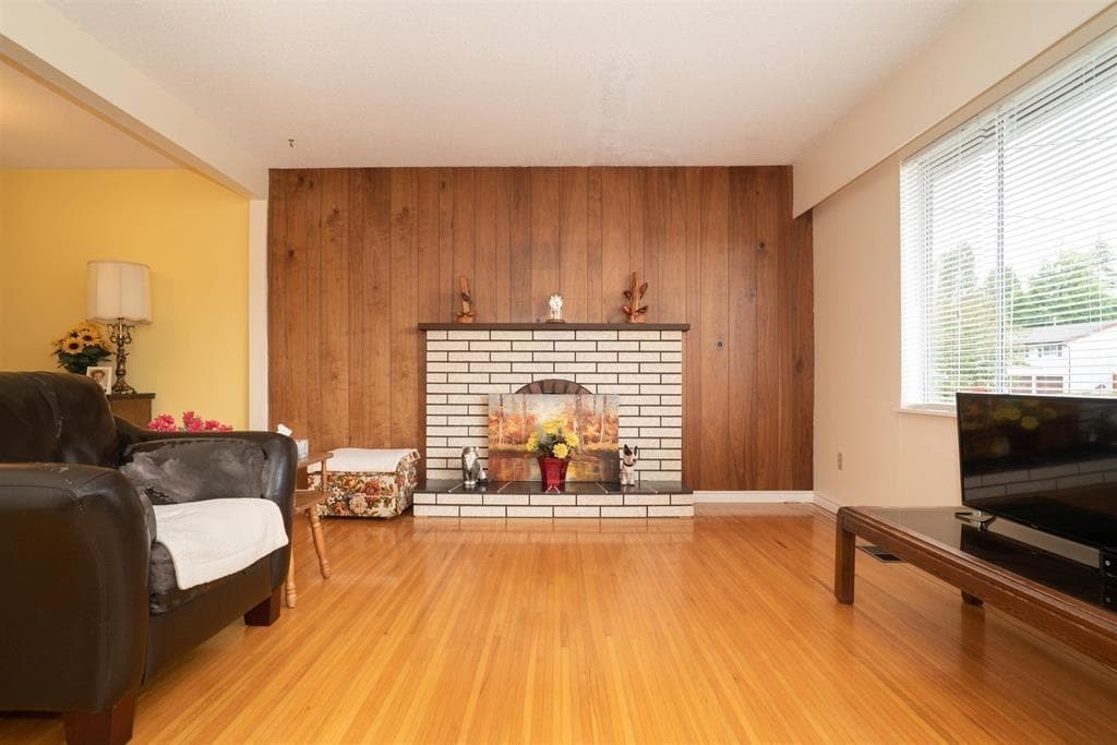 7451 113 Street, Delta, V4C 5B2 — photo 2