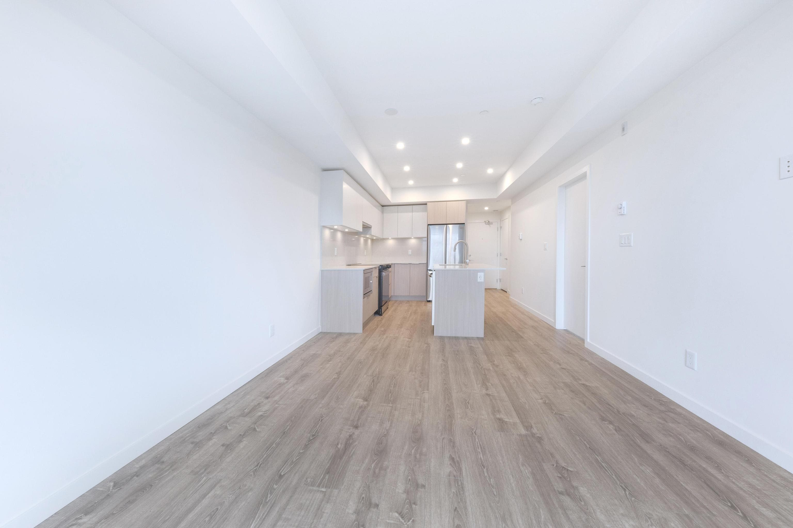 607 - 10828 139a Street, Surrey, V3R 0H3 — photo 5