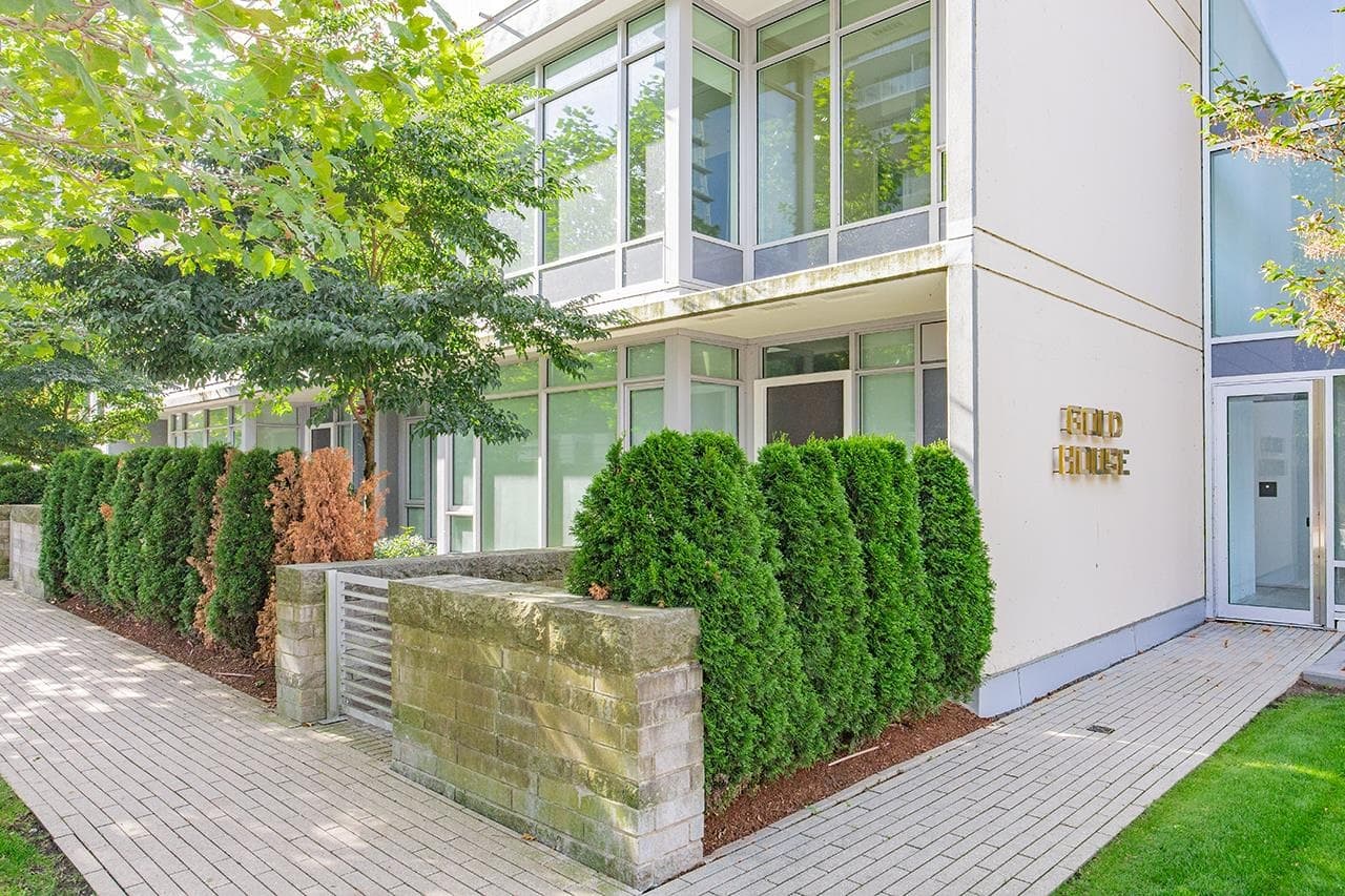 TH1 - 6288 Cassie Avenue, Burnaby, V5H 0H7 — photo 5