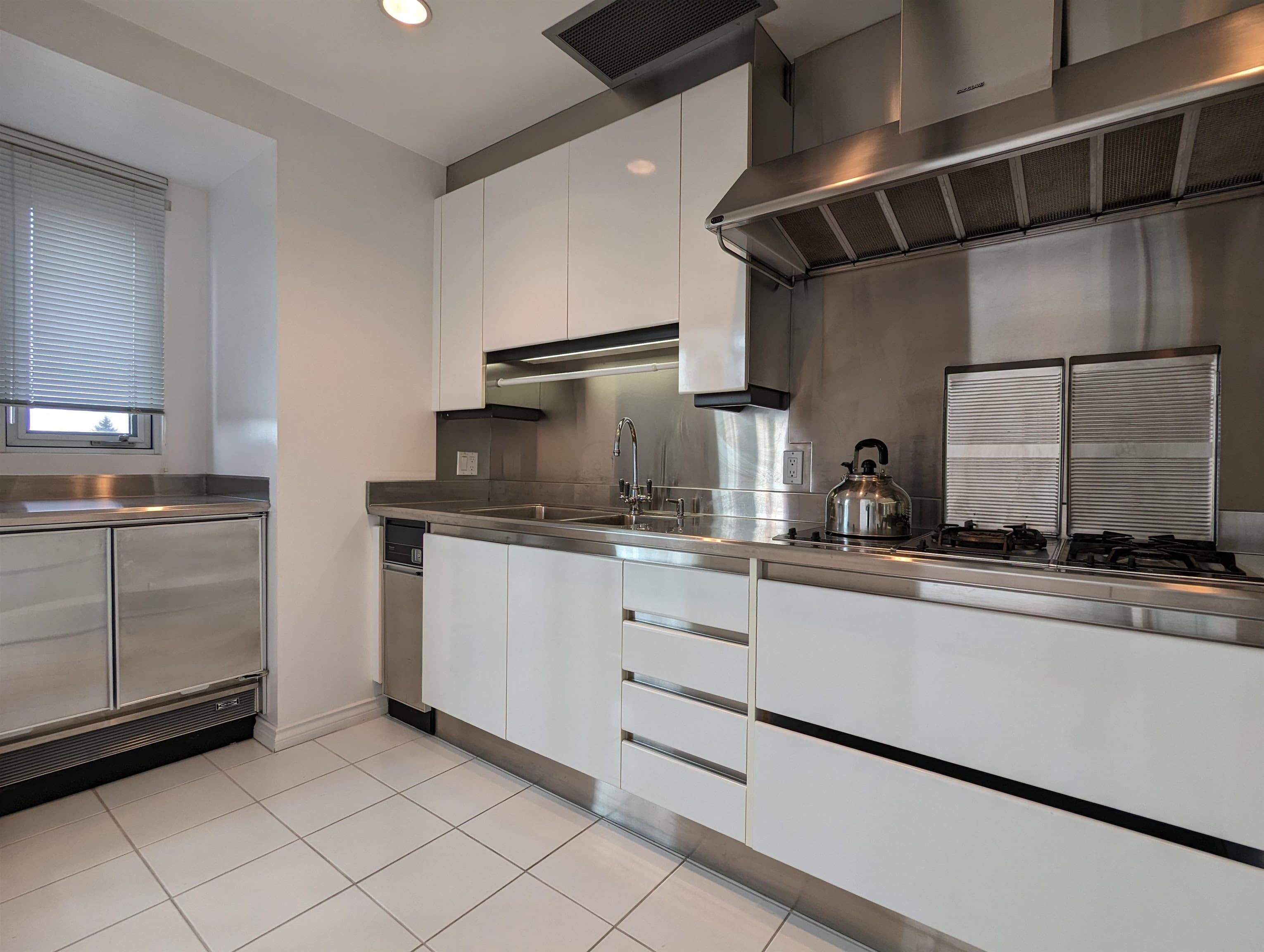601 - 688 Fairchild Road, Vancouver, V5Z 4P7 — photo 5