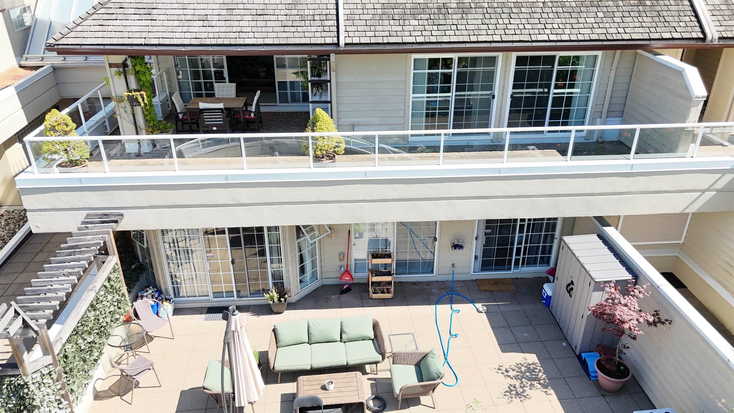 201 - 3421 Curle Avenue, Burnaby, V5G 4P4 — photo 3