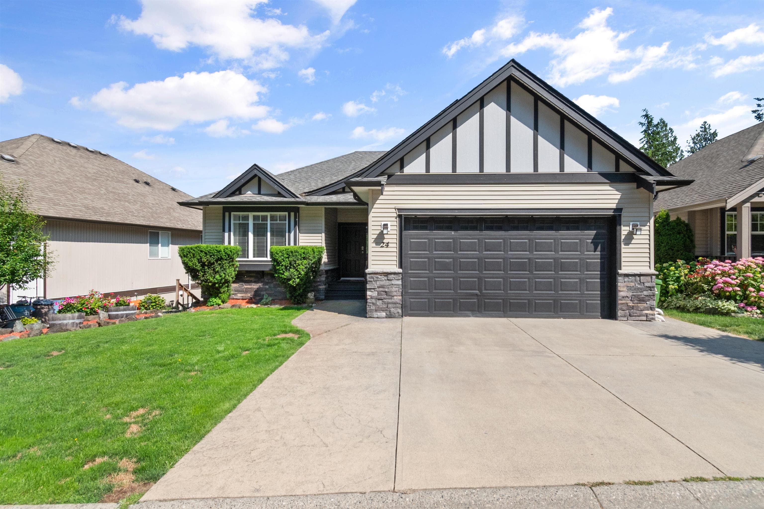 24 - 45957 Sherwood Drive, Chilliwack, V2R 5Y2 — photo 2