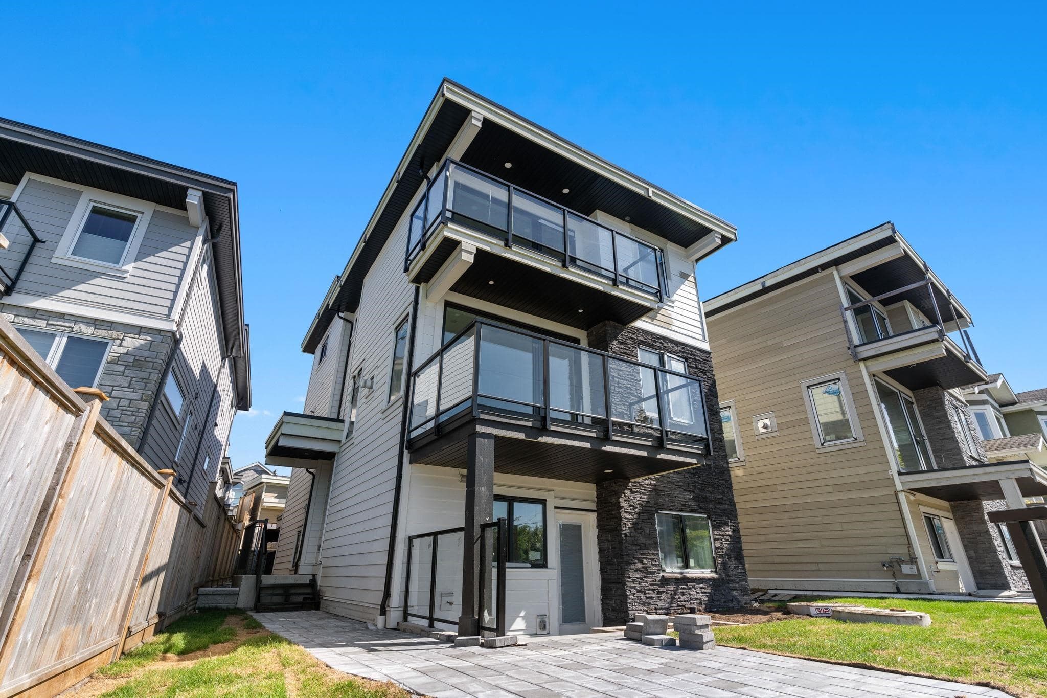 340 E Keith Road, North Vancouver