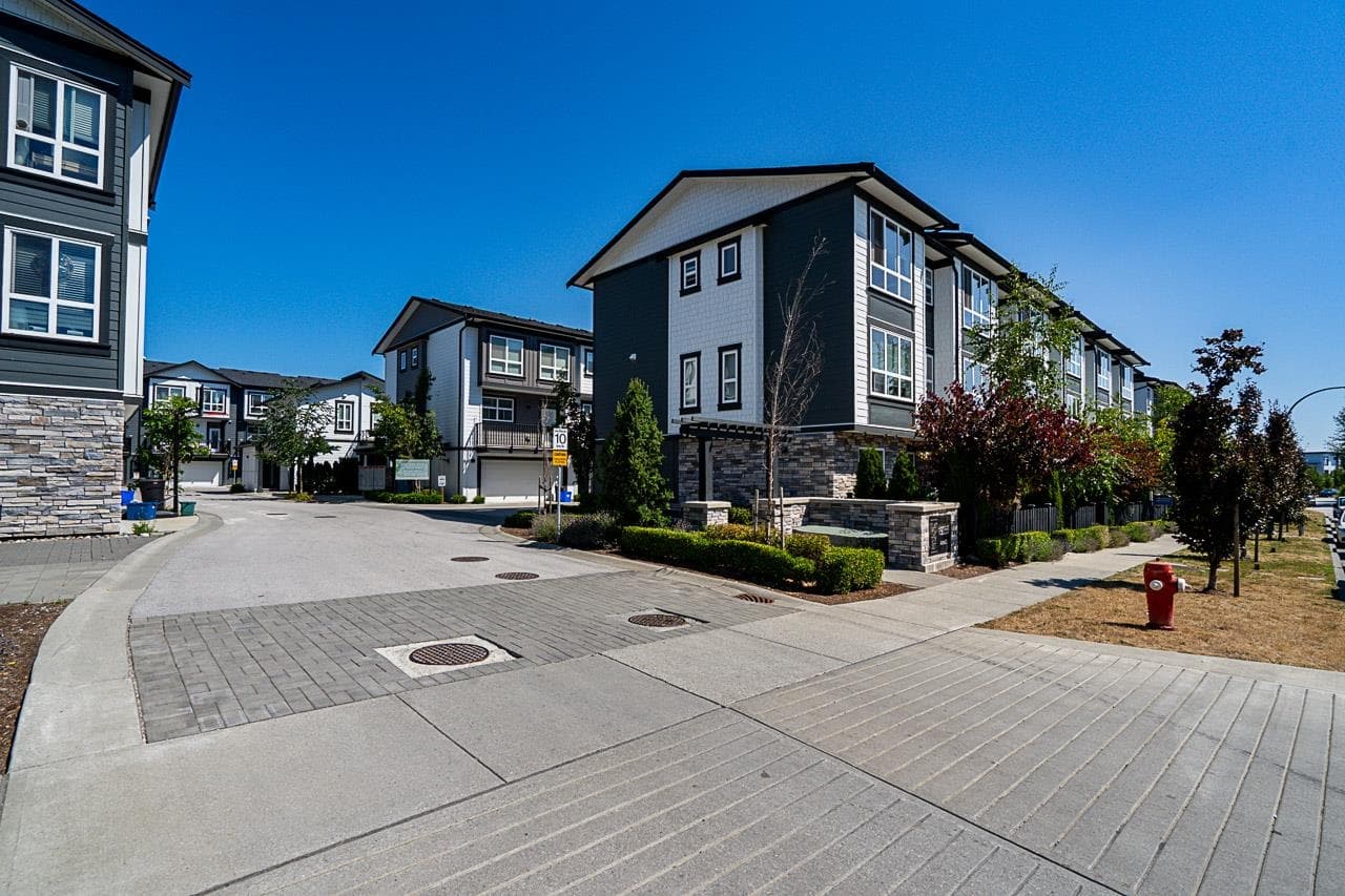 40 - 19255 Aloha Drive, Surrey, V4N 6T8 — photo 2