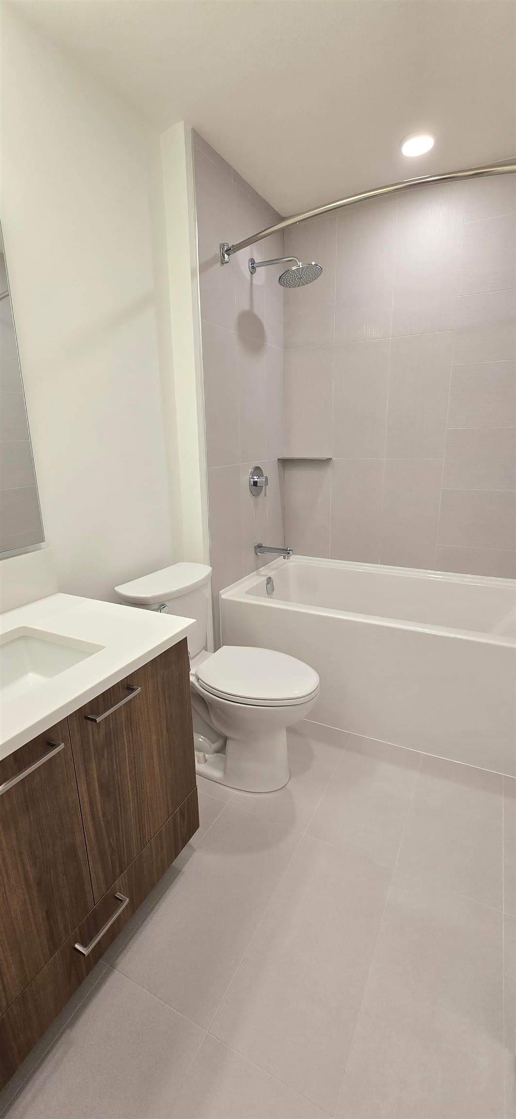 313 - 723 Grover Avenue, Coquitlam, V3J 0L9 — photo 5