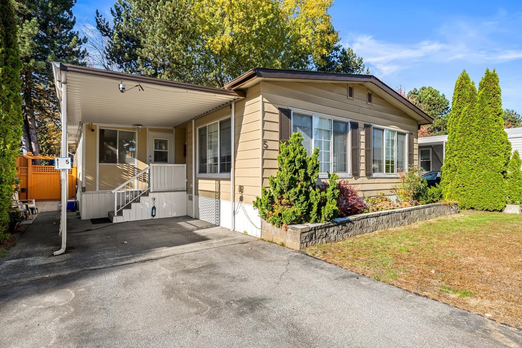 5 - 145 King Edward Street, Coquitlam, V3K 6K9 — photo 2