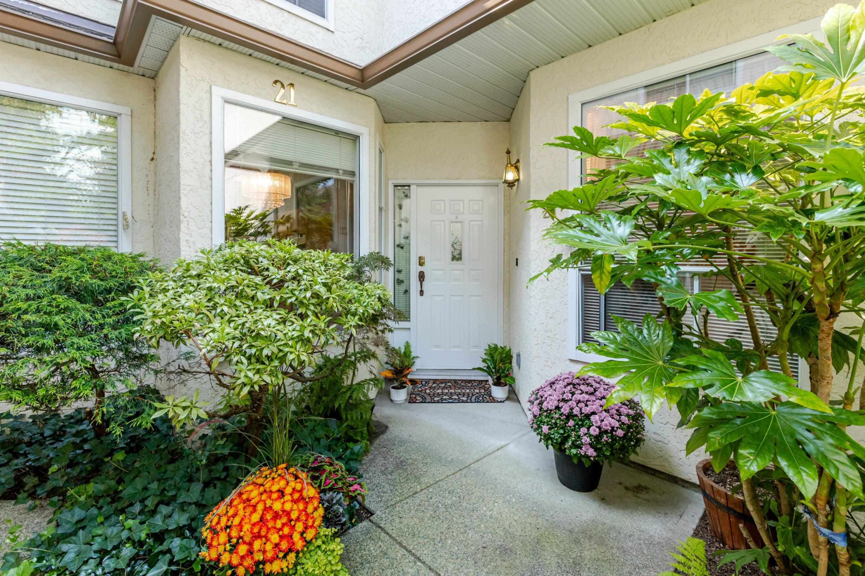 21 - 10038 150 Street, Surrey, V3R 0M8 — photo 3