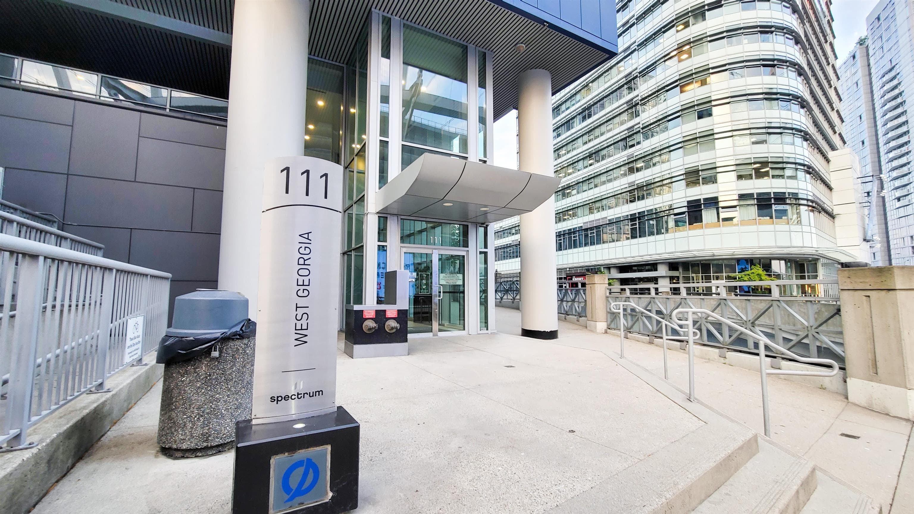2506 - 111 W Georgia Street, Vancouver, V6B 1T8 — photo 1