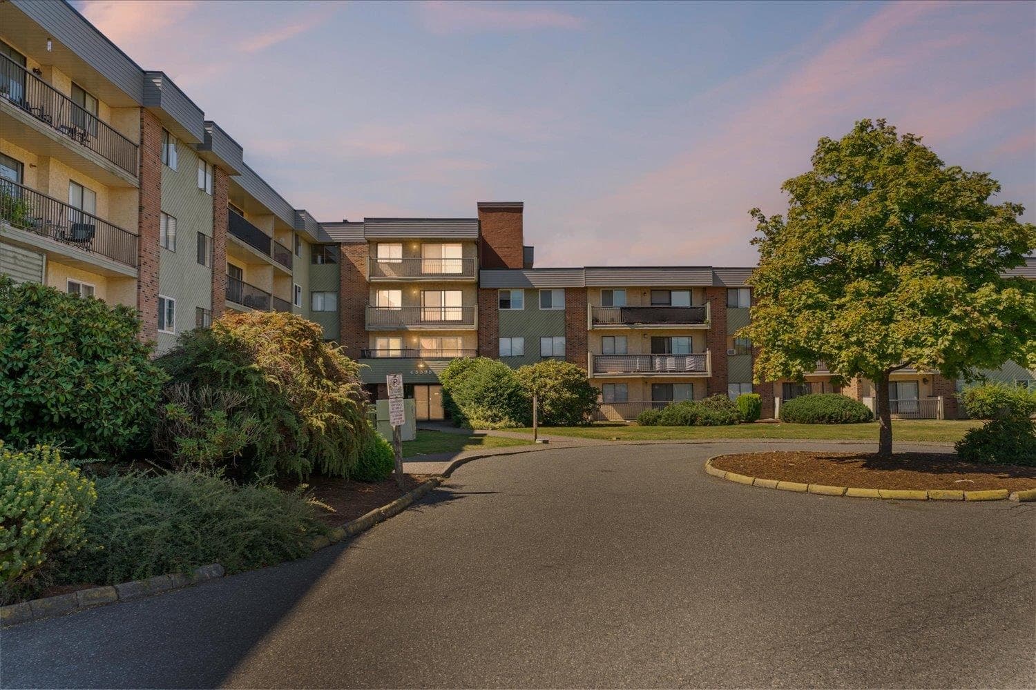 307 - 45598 Mcintosh Drive, Chilliwack, V2P 7J3 — photo 2