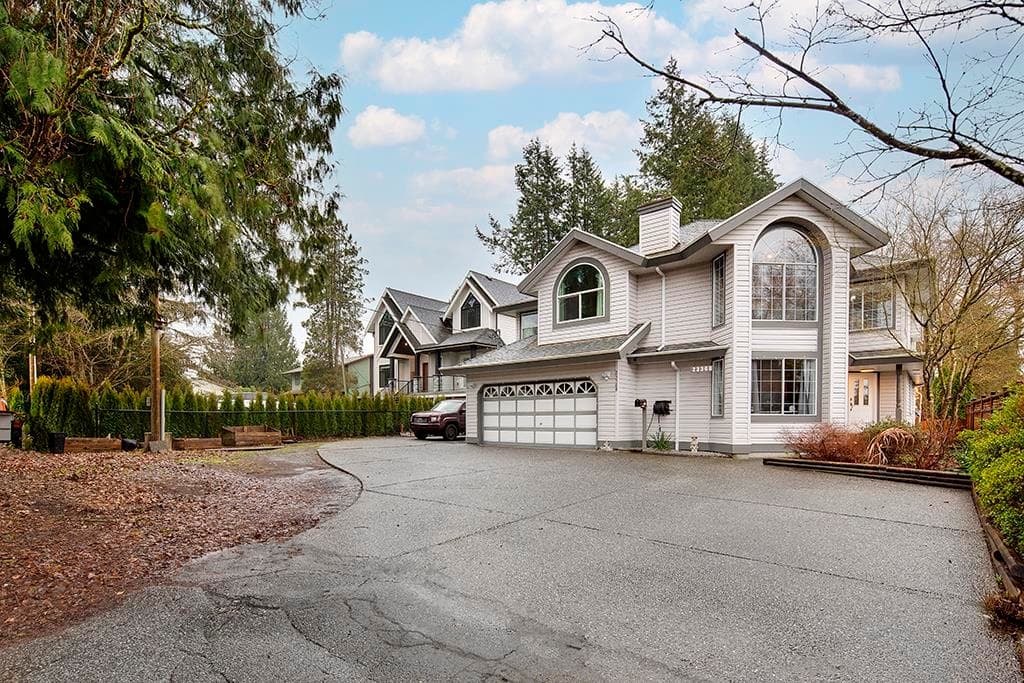 23368 124 Avenue, Maple Ridge