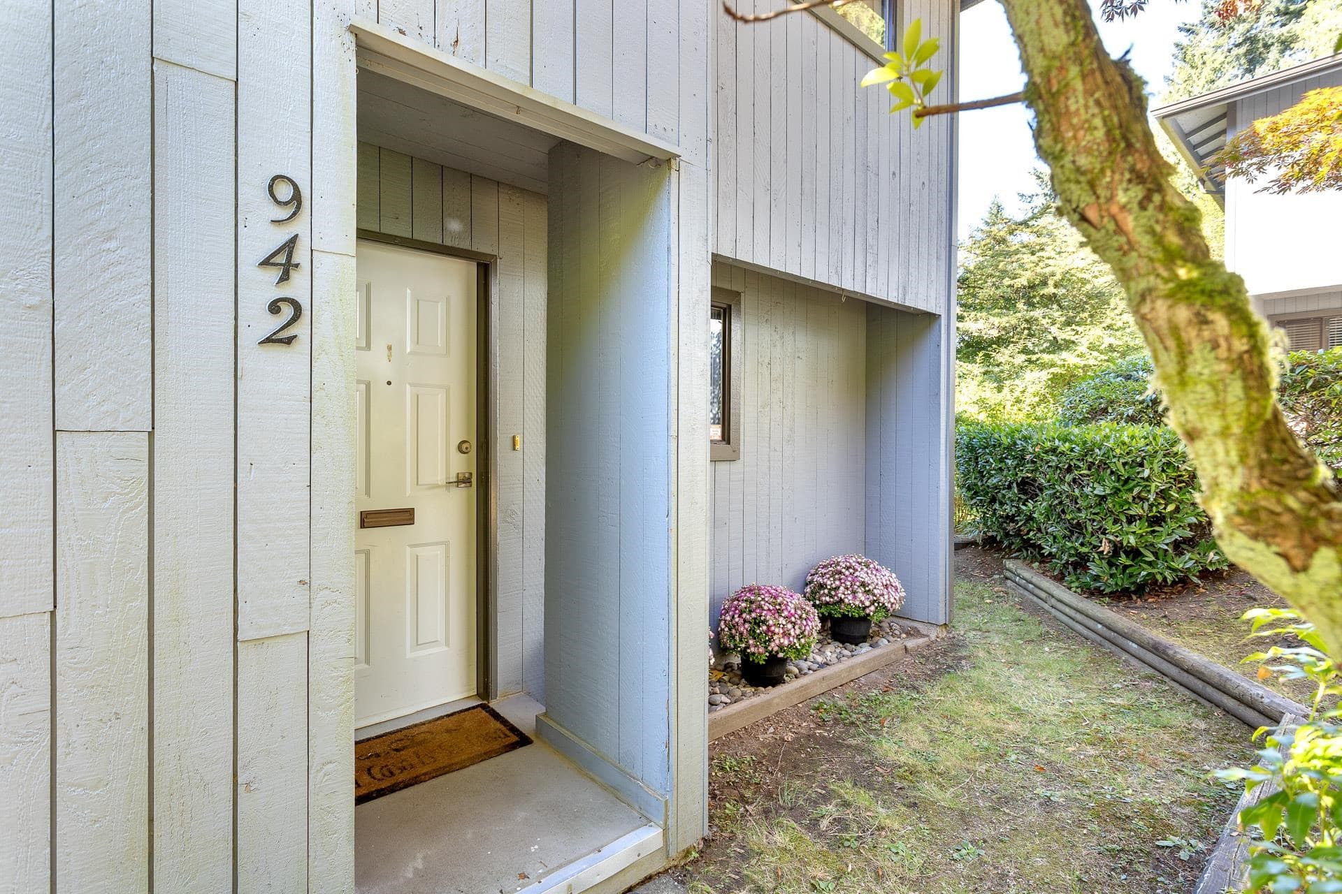 942 Blackstock Road, Port Moody, V3H 3S2 — photo 3