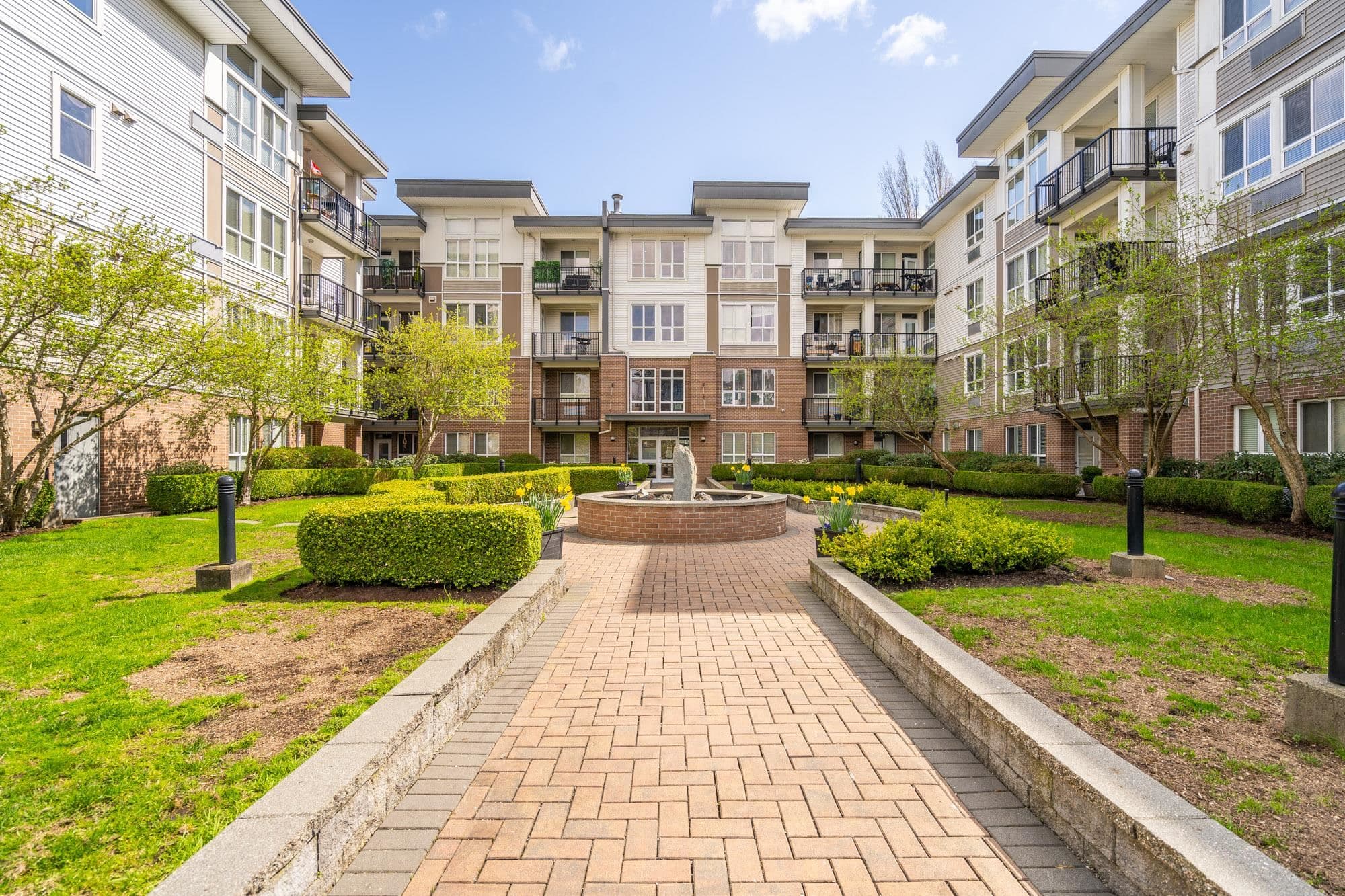 106 - 5430 201 Street, Langley