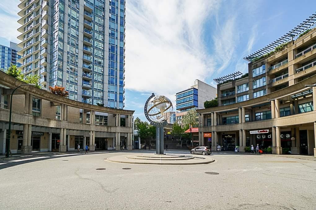 801 - 188 Keefer Place, Vancouver, V6B 0J1 — photo 2