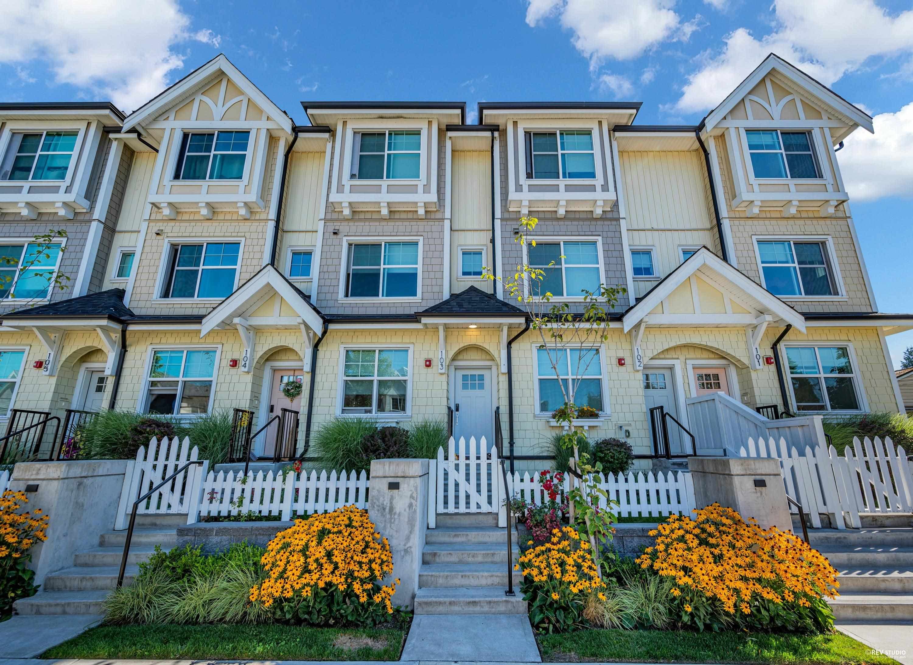 103 - 707 Robinson Street, Coquitlam