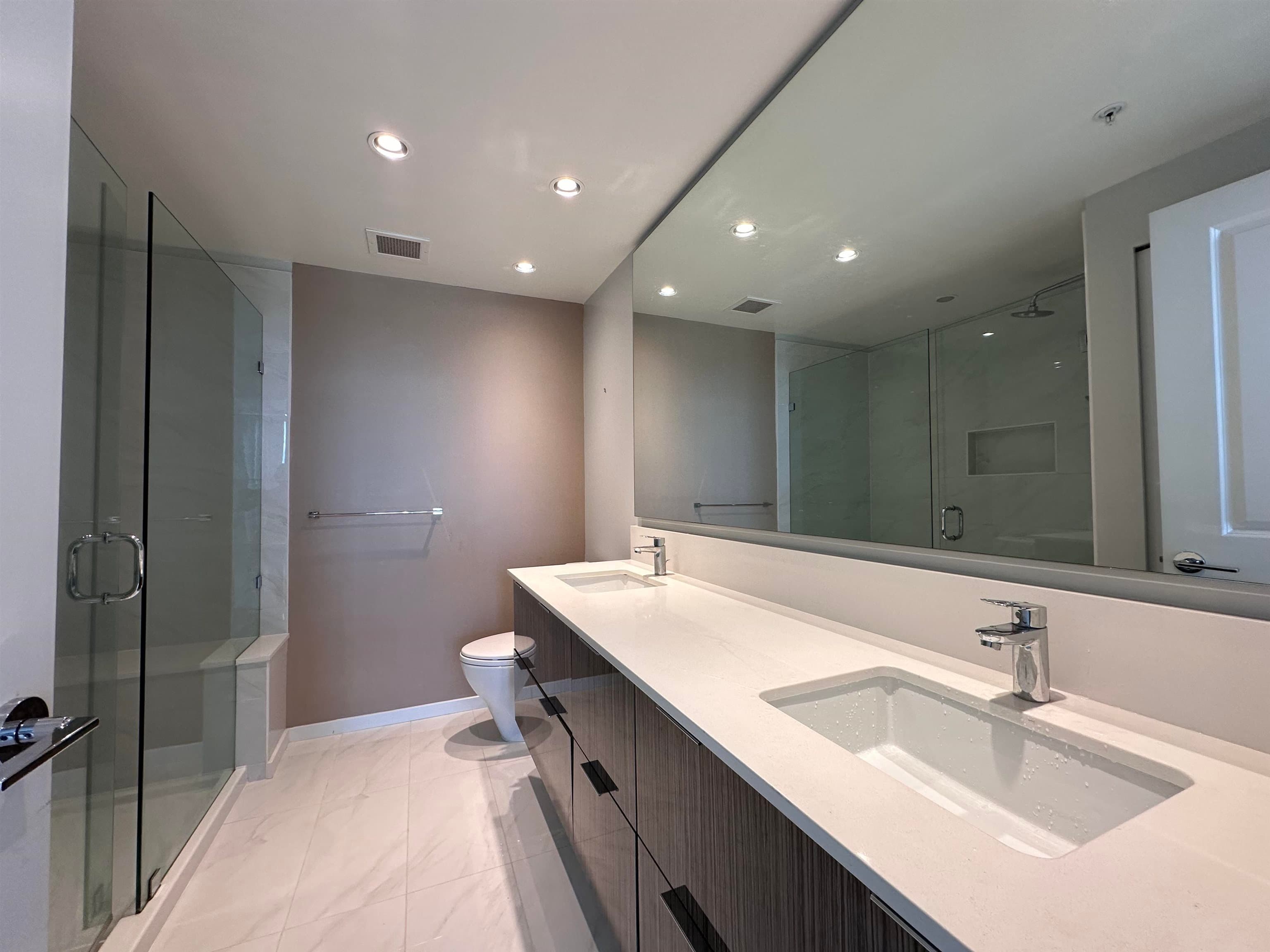 2806 - 6638 Dunblane Avenue, Burnaby, V5H 0G8 — photo 4