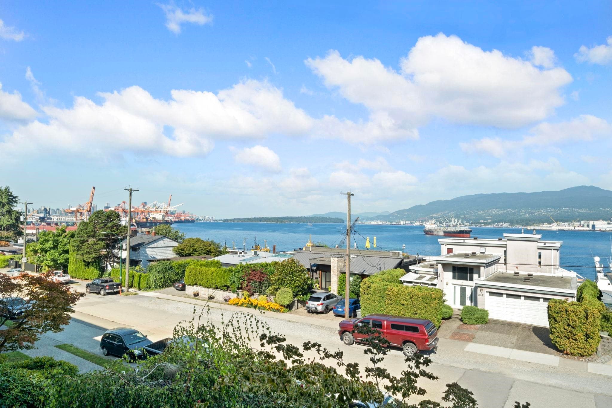 302 - 2366 Wall Street, Vancouver