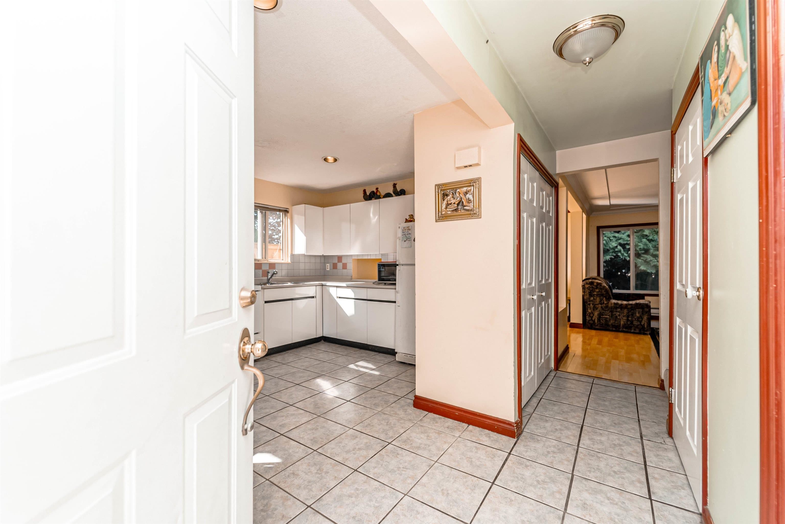 31 - 3075 Trethewey Street, Abbotsford, V2T 3R4 — photo 4