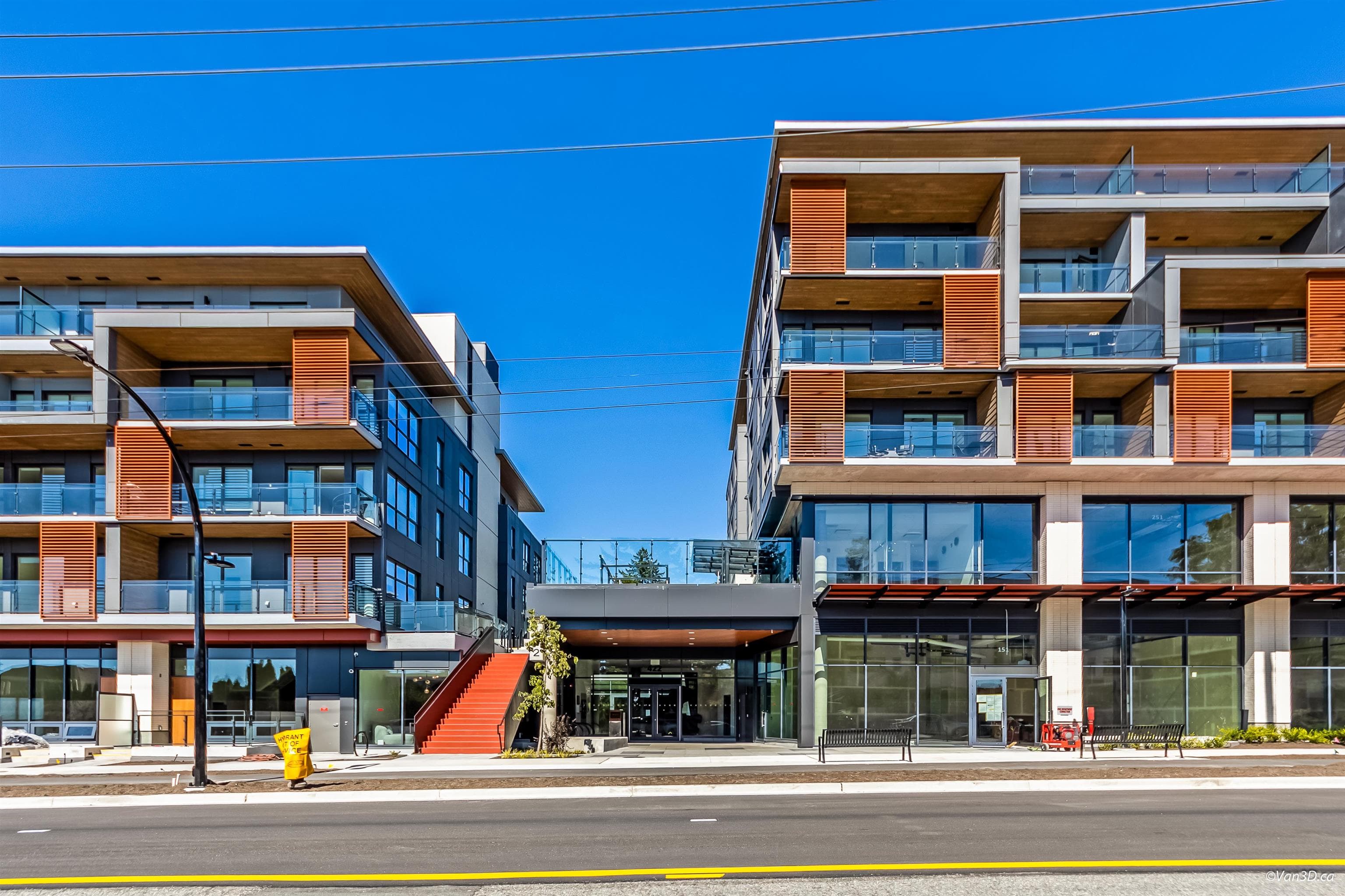 455 - 422 E 3rd Street, North Vancouver, V7L 0K1 — photo 2