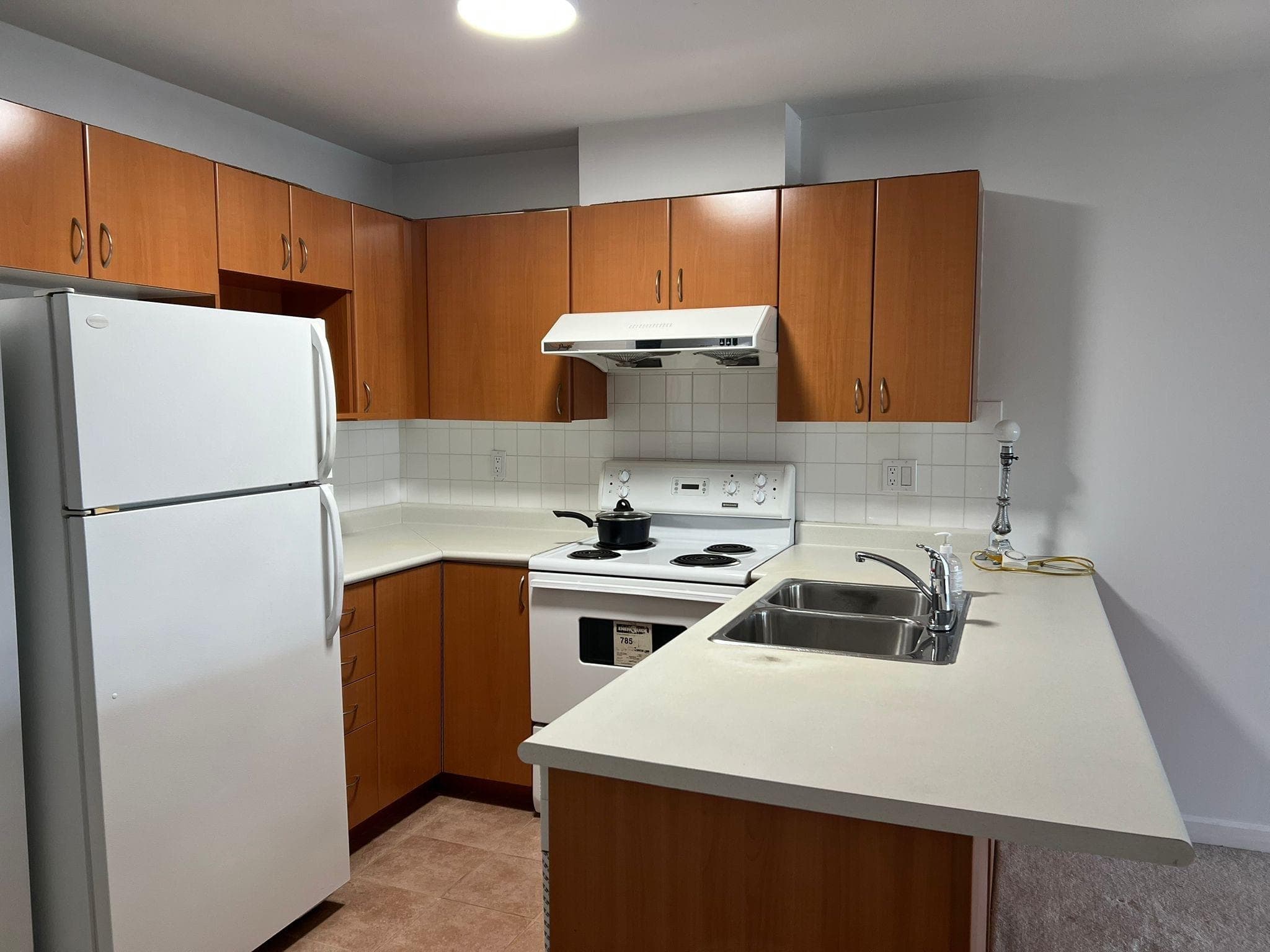 208 - 6991 Victoria Drive, Vancouver, V5P 3Y7 — photo 2