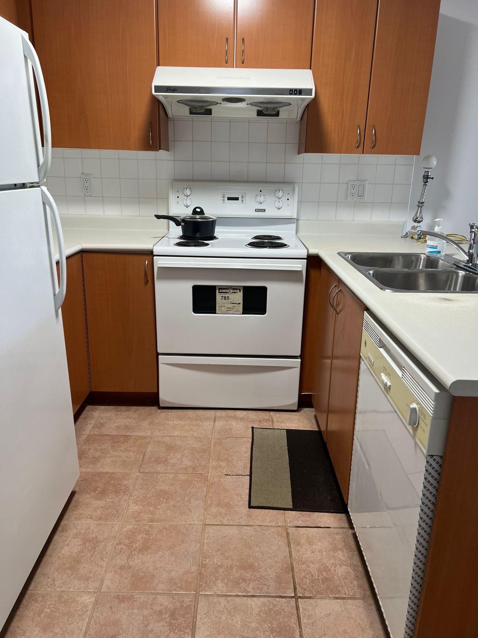 208 - 6991 Victoria Drive, Vancouver, V5P 3Y7 — photo 4