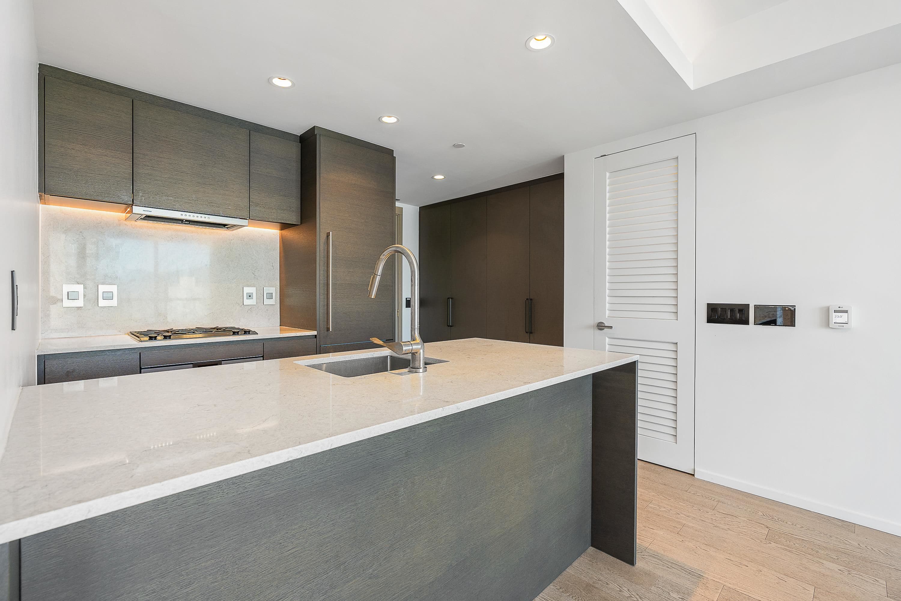 2104 - 1482 Robson Street, Vancouver, V6G 0E4 — photo 5