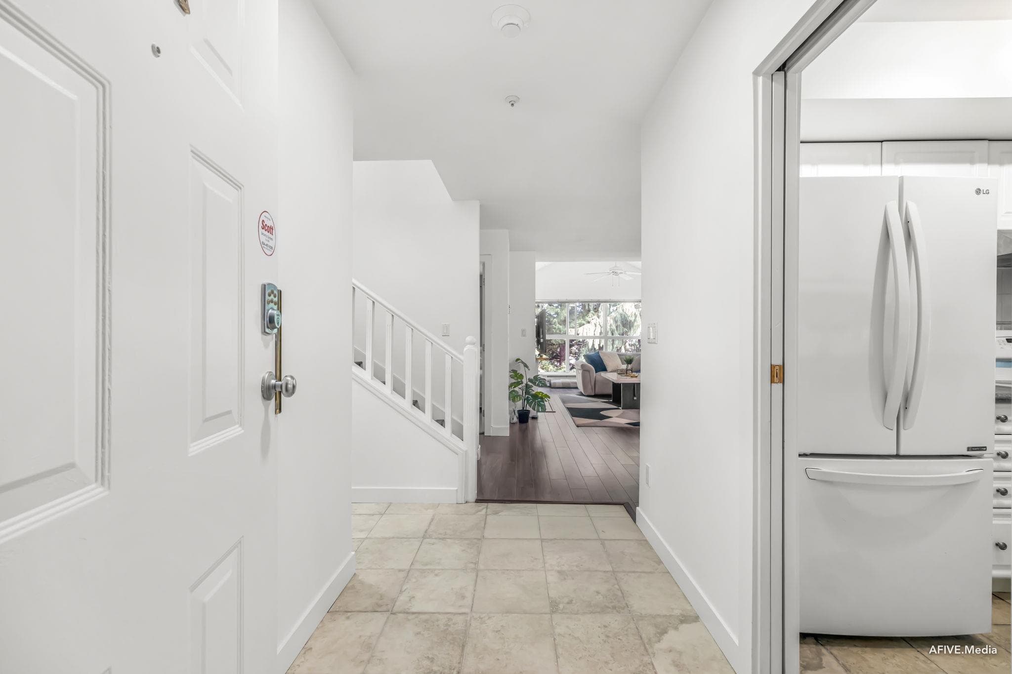 321 - 9688 148 Street, Surrey, V3R 0W2 — photo 5