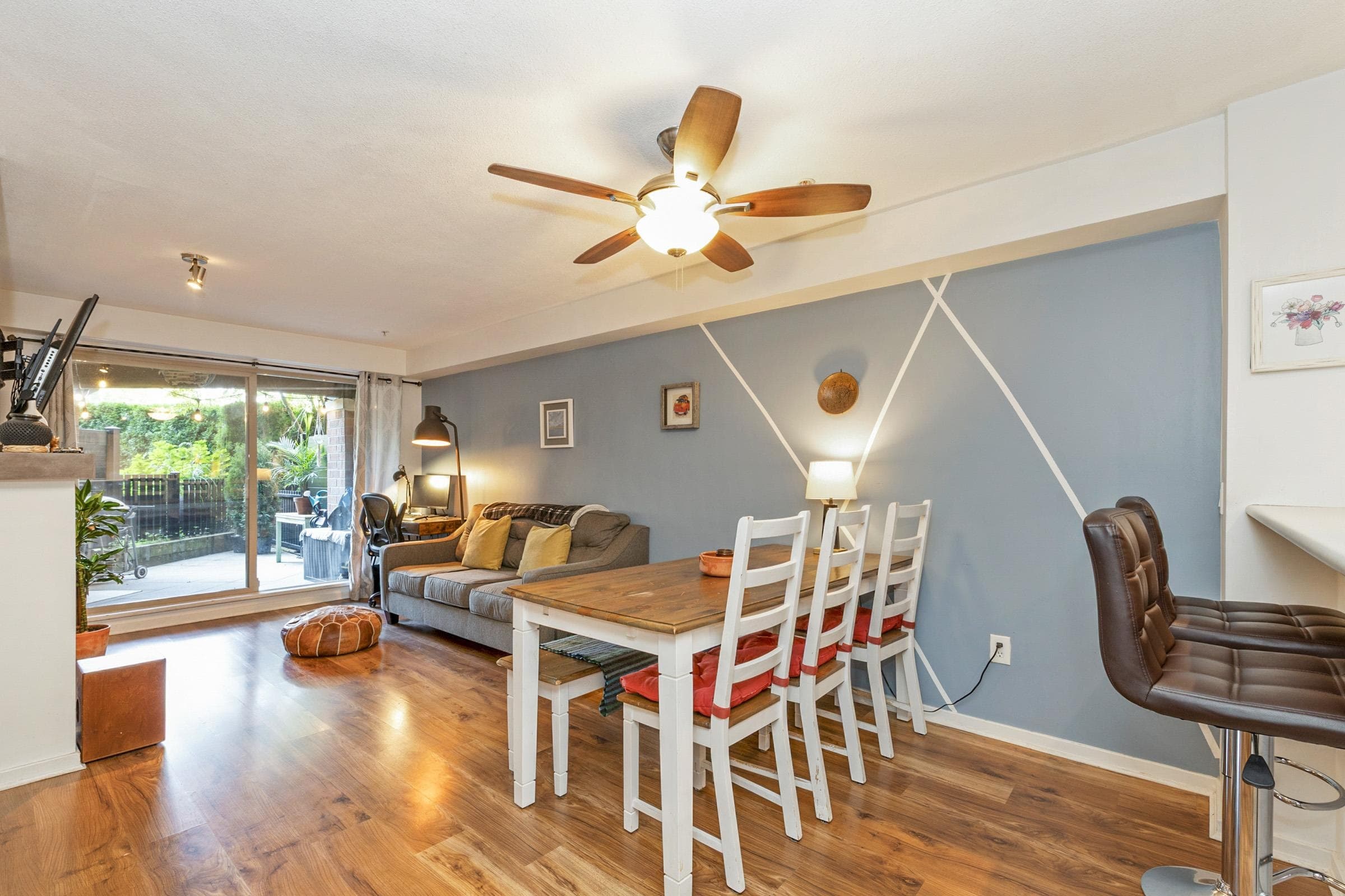 110 - 400 Klahanie Drive, Port Moody, V3H 5K9 — photo 3