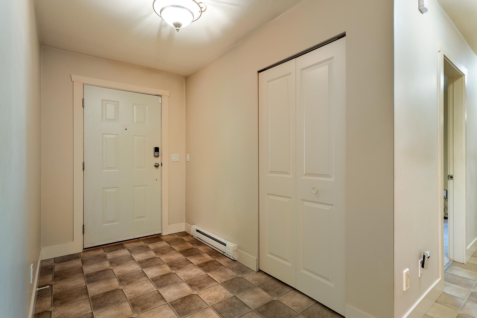 23 - 12710 Lagoon Road, Madeira Park, V0N 2H1 — photo 5