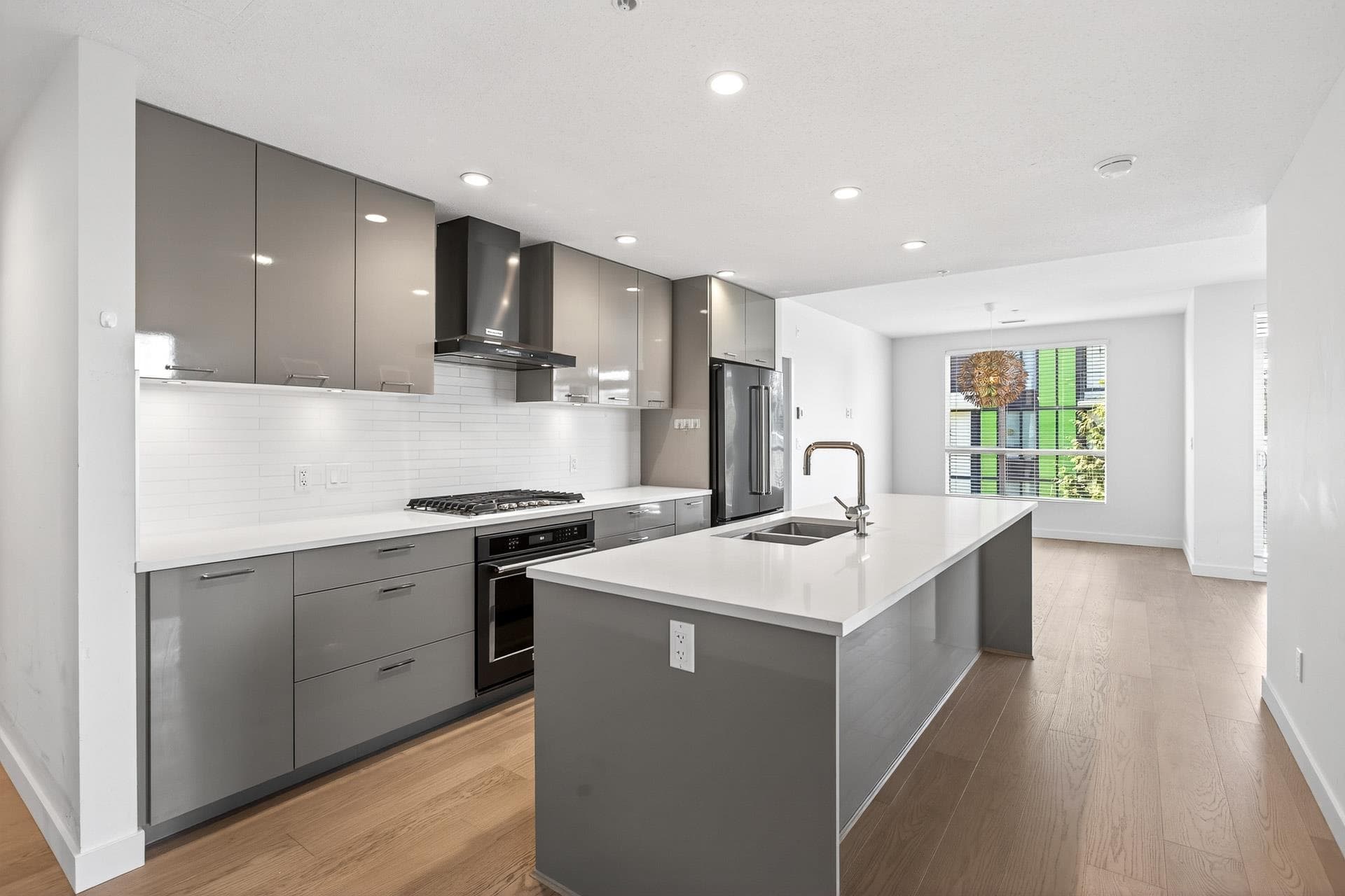 402 - 3581 Ross Drive, Vancouver, V6S 0K5 — photo 5