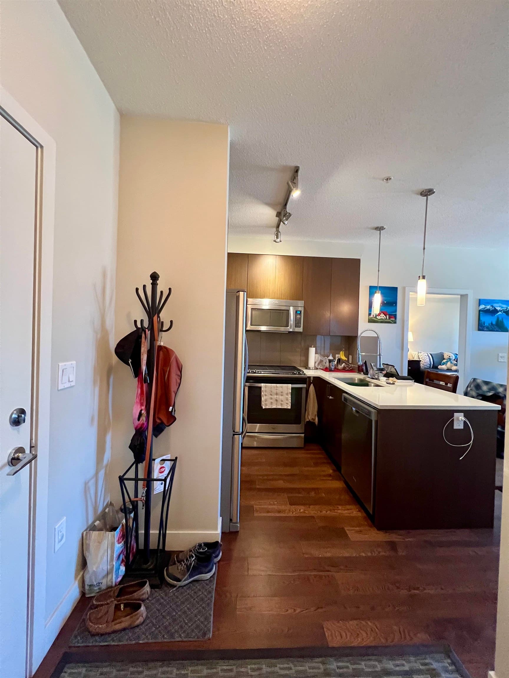 302 - 12409 Harris Road, Pitt Meadows, V3Y 0E7 — photo 2