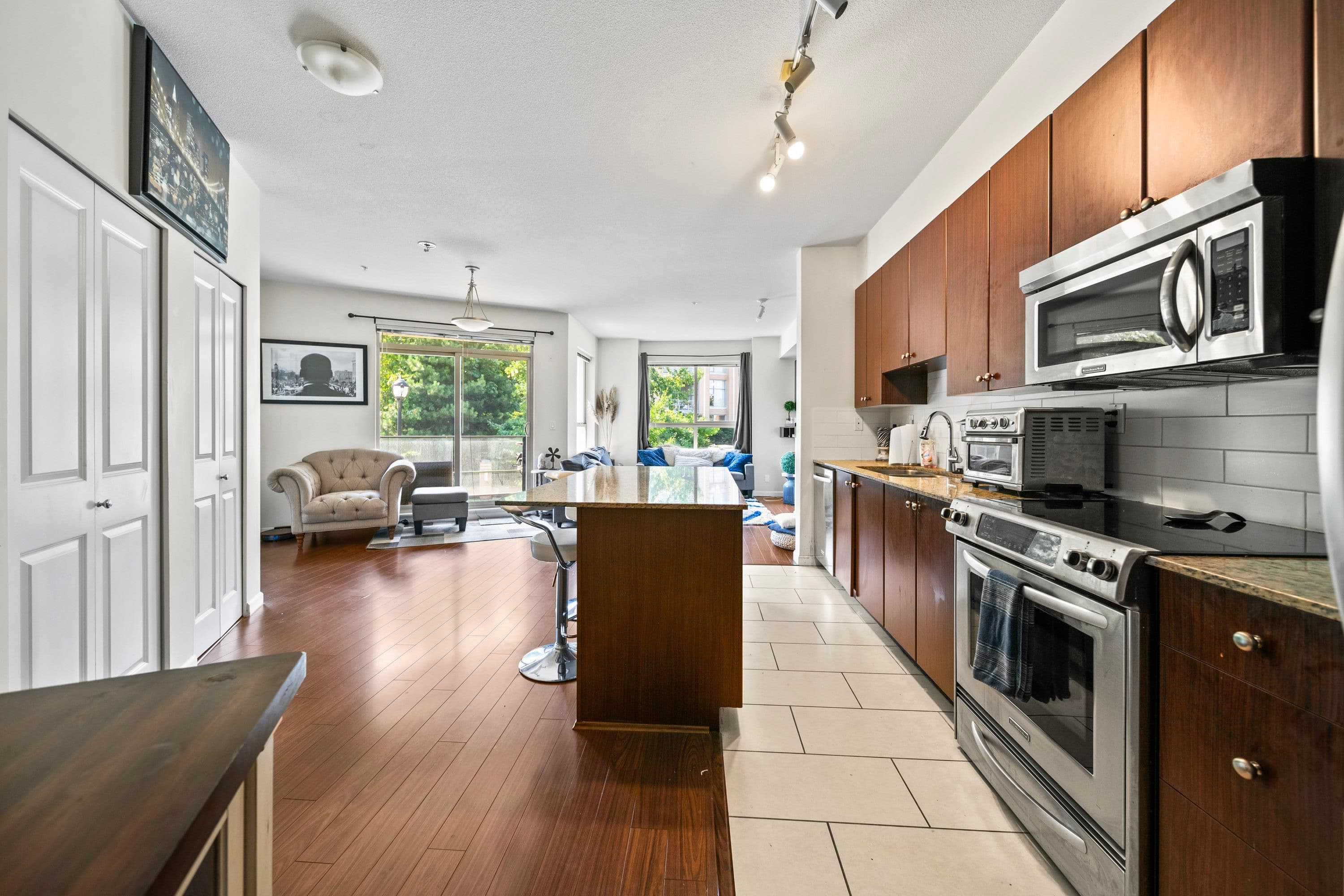 207 - 275 Ross Street, New Westminster, V3L 0B6 — photo 3