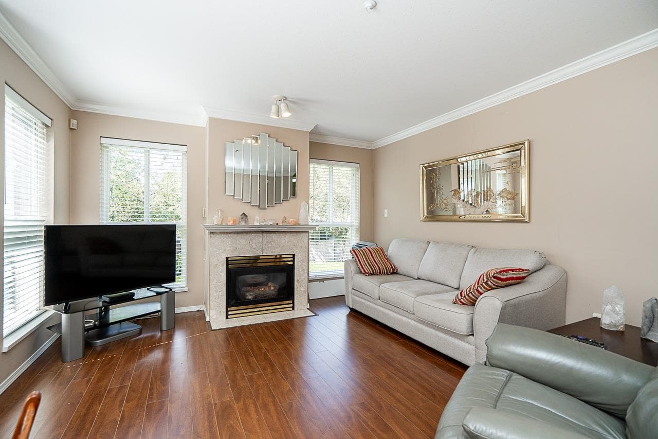 203 - 15885 84 Avenue, Surrey, V4N 0W7 — photo 2