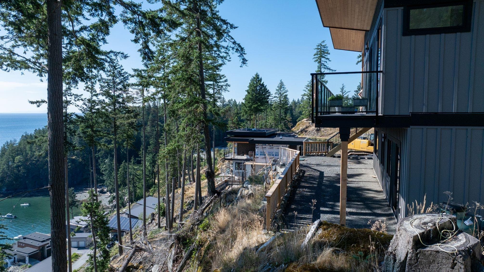 747 Seymour Bay, Bowen Island, V0N 1G2 — photo 2