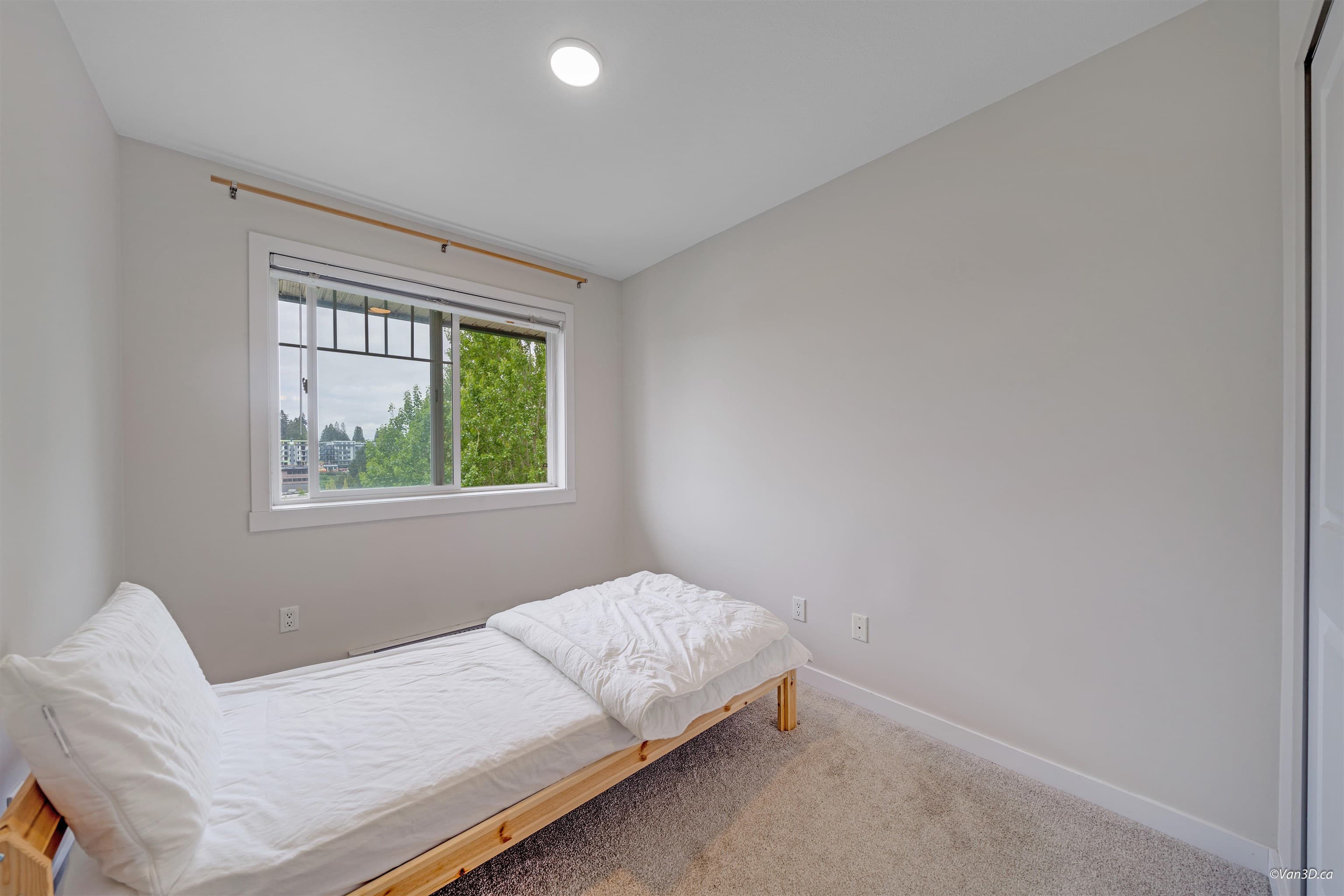 409 - 33960 Old Yale Road, Abbotsford, V2S 2J9 — photo 2