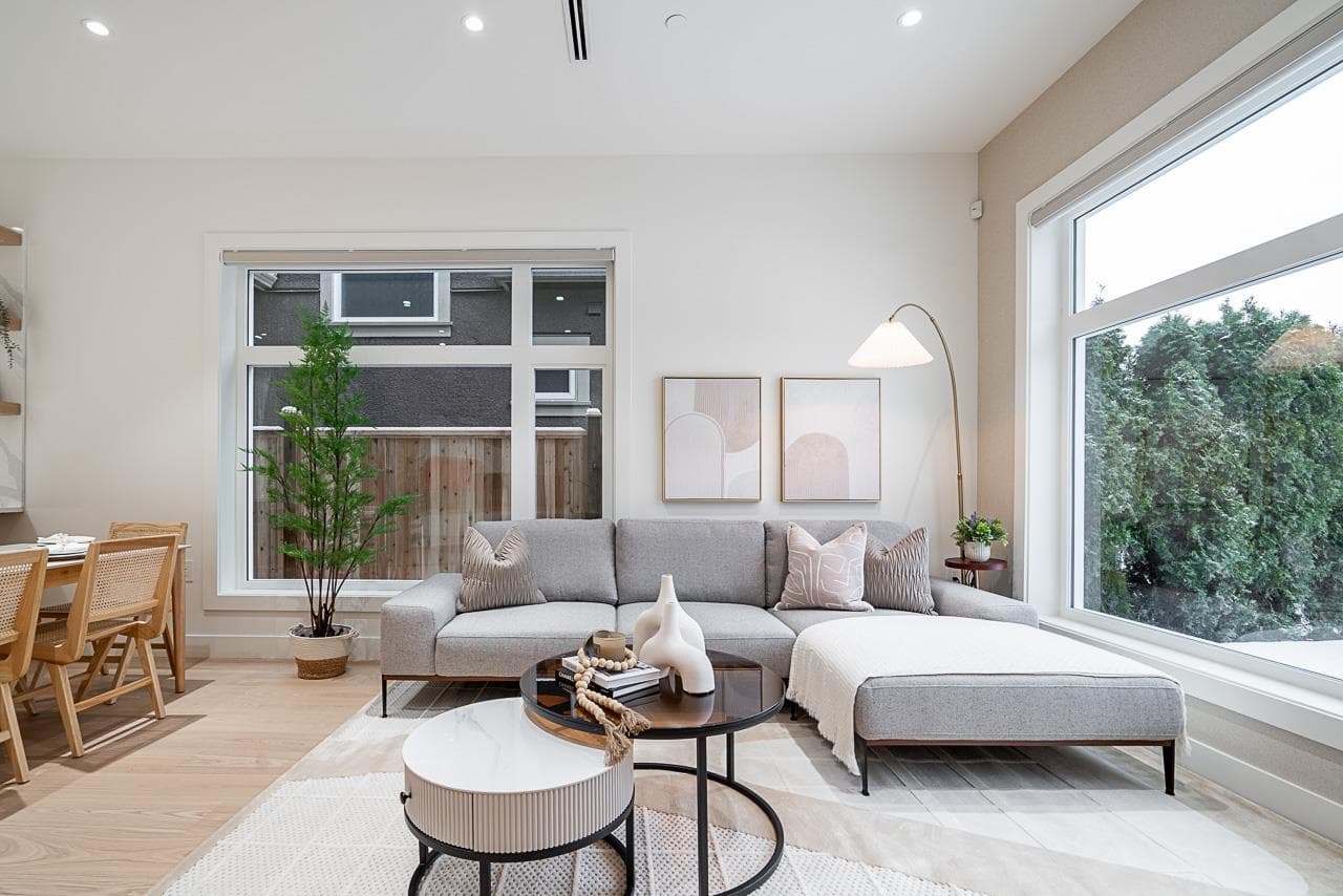 2833 Oliver Crescent, Vancouver, V6L 1T1 — photo 3