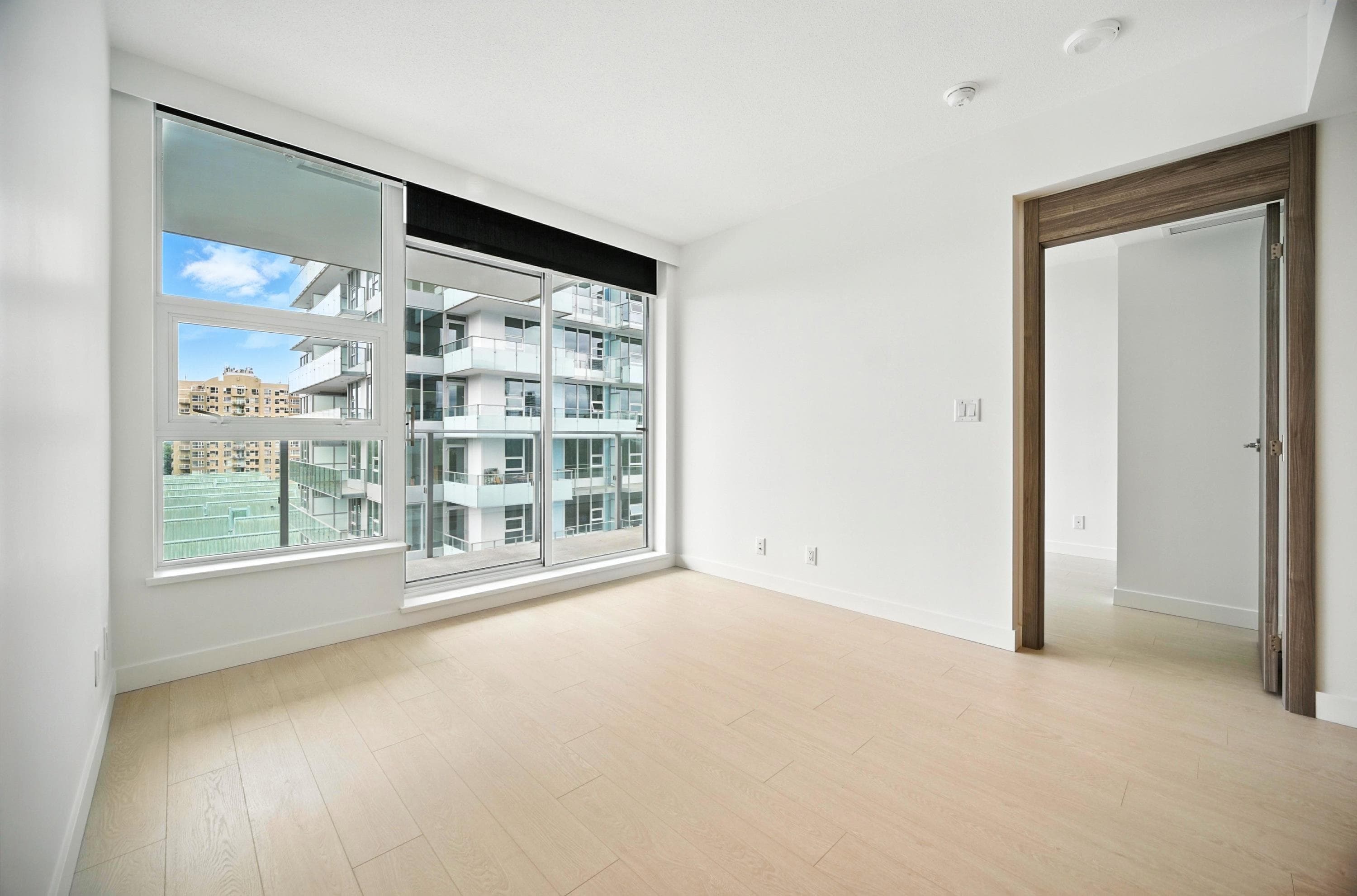 706 - 13778 100 Avenue, Surrey, V3T 0V3 — photo 4