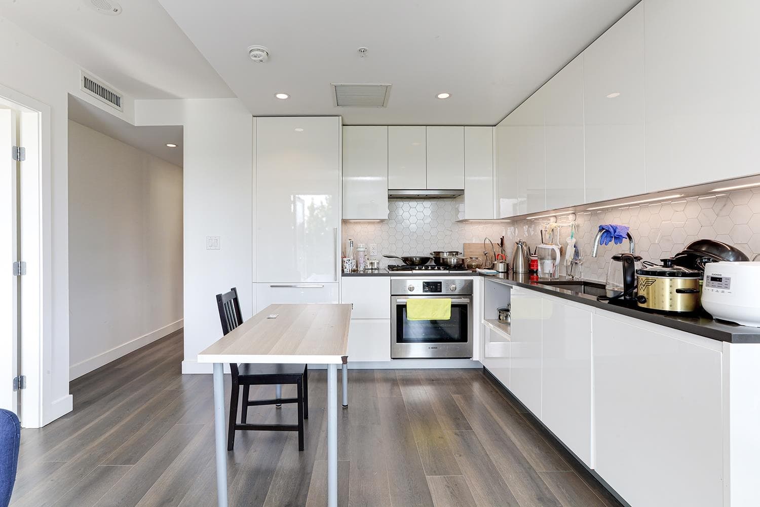 403 - 8181 Chester Street, Vancouver, V5X 0J9 — photo 4