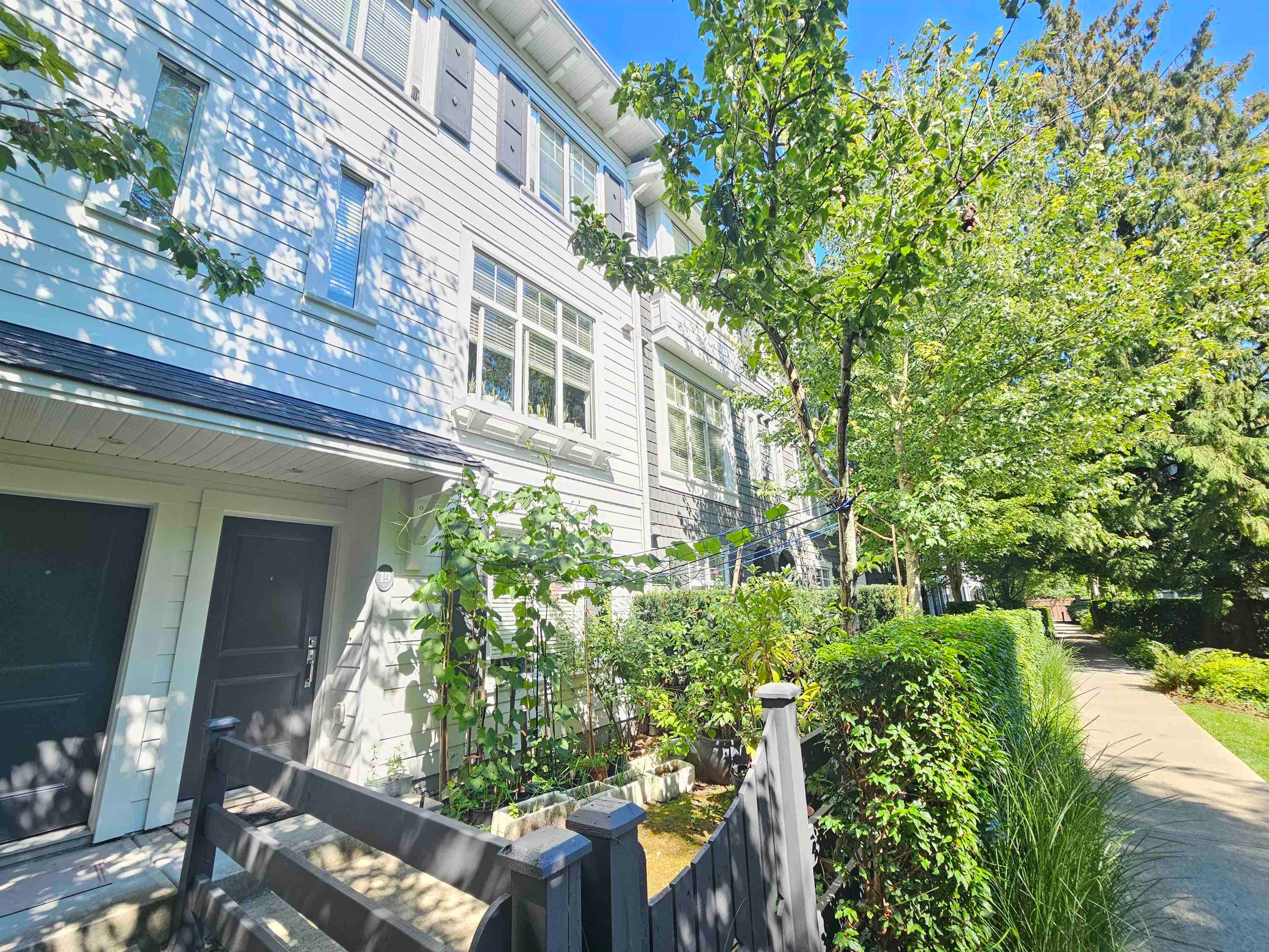 19 - 15152 91 Avenue, Surrey, V3R 0C7 — photo 3