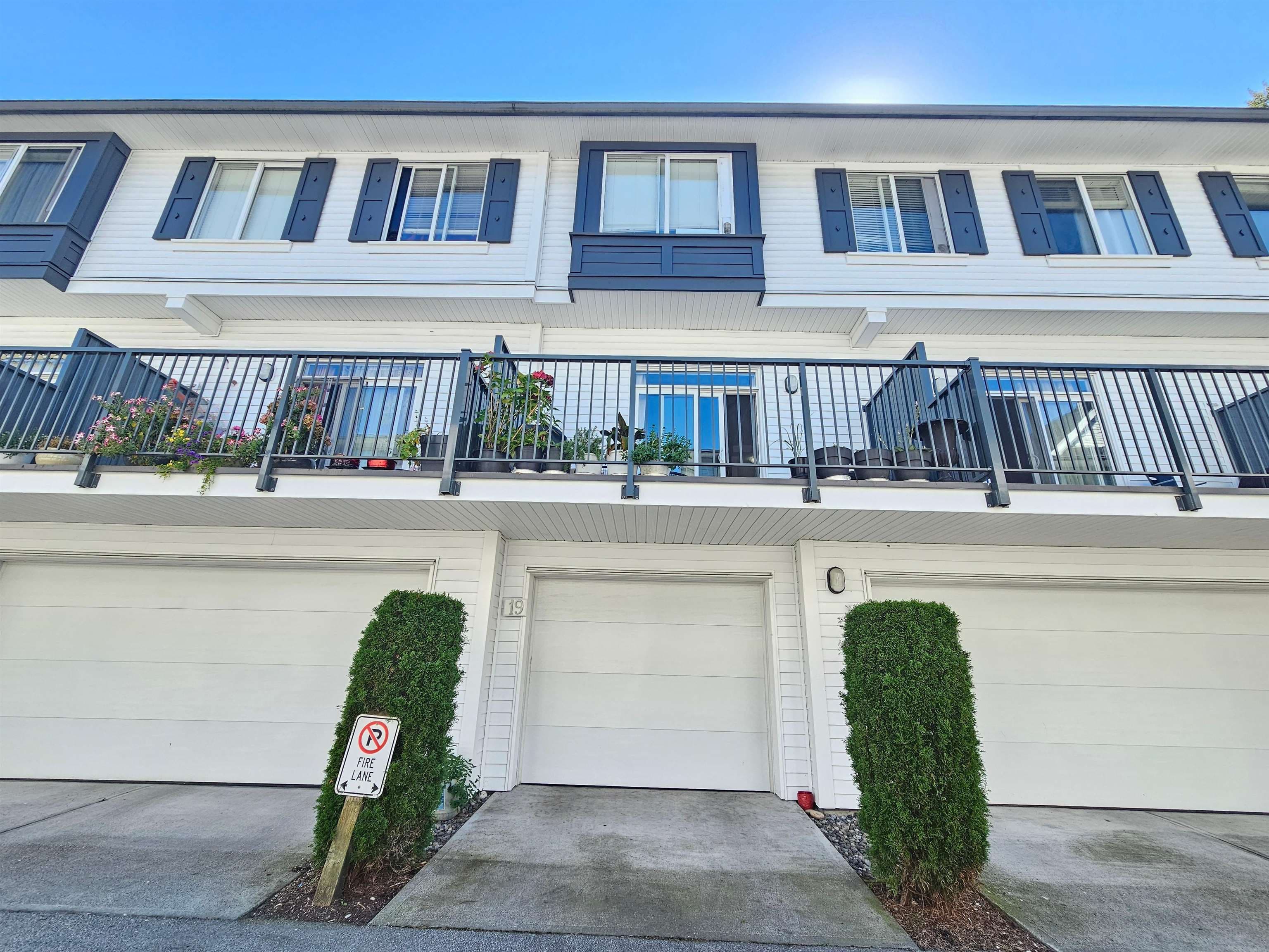 19 - 15152 91 Avenue, Surrey, V3R 0C7 — photo 4