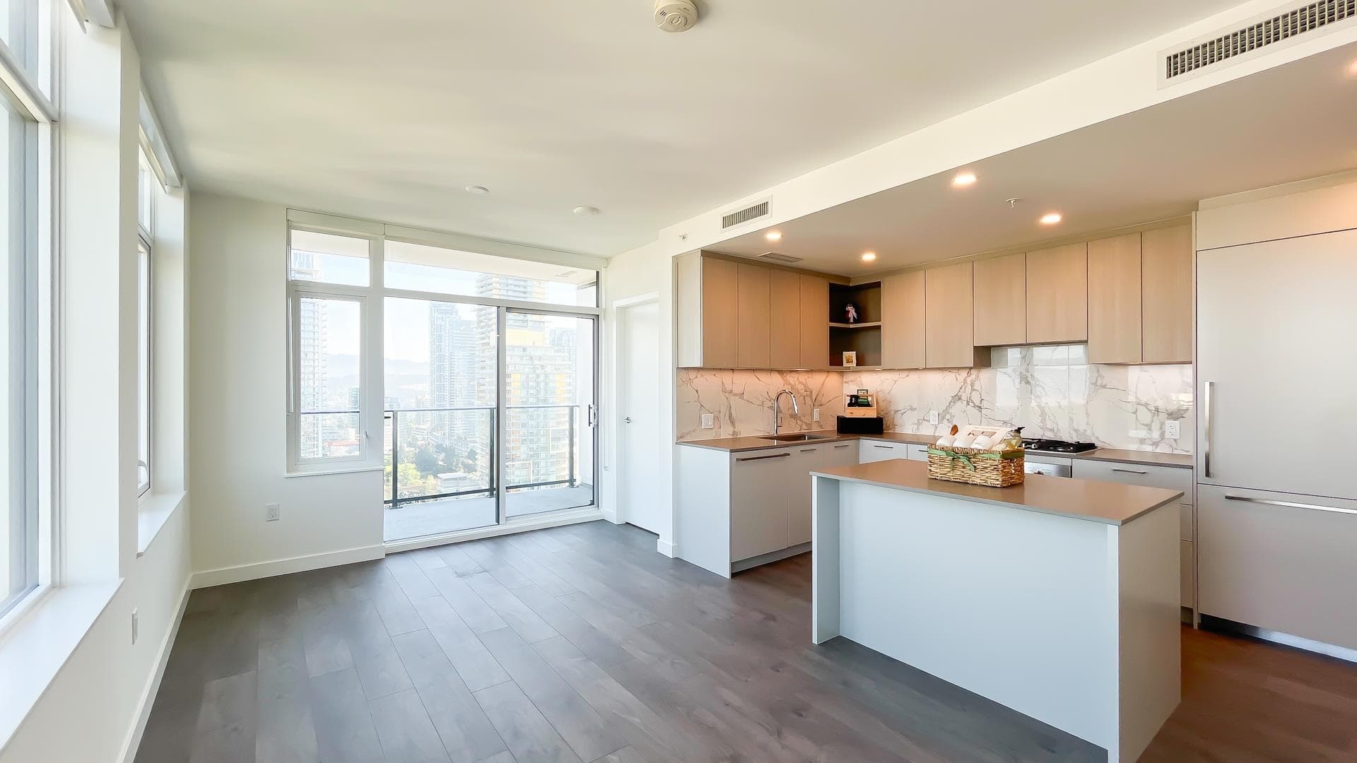 2406 - 6468 Willingdon Avenue, Burnaby, V5H 0L3 — photo 4