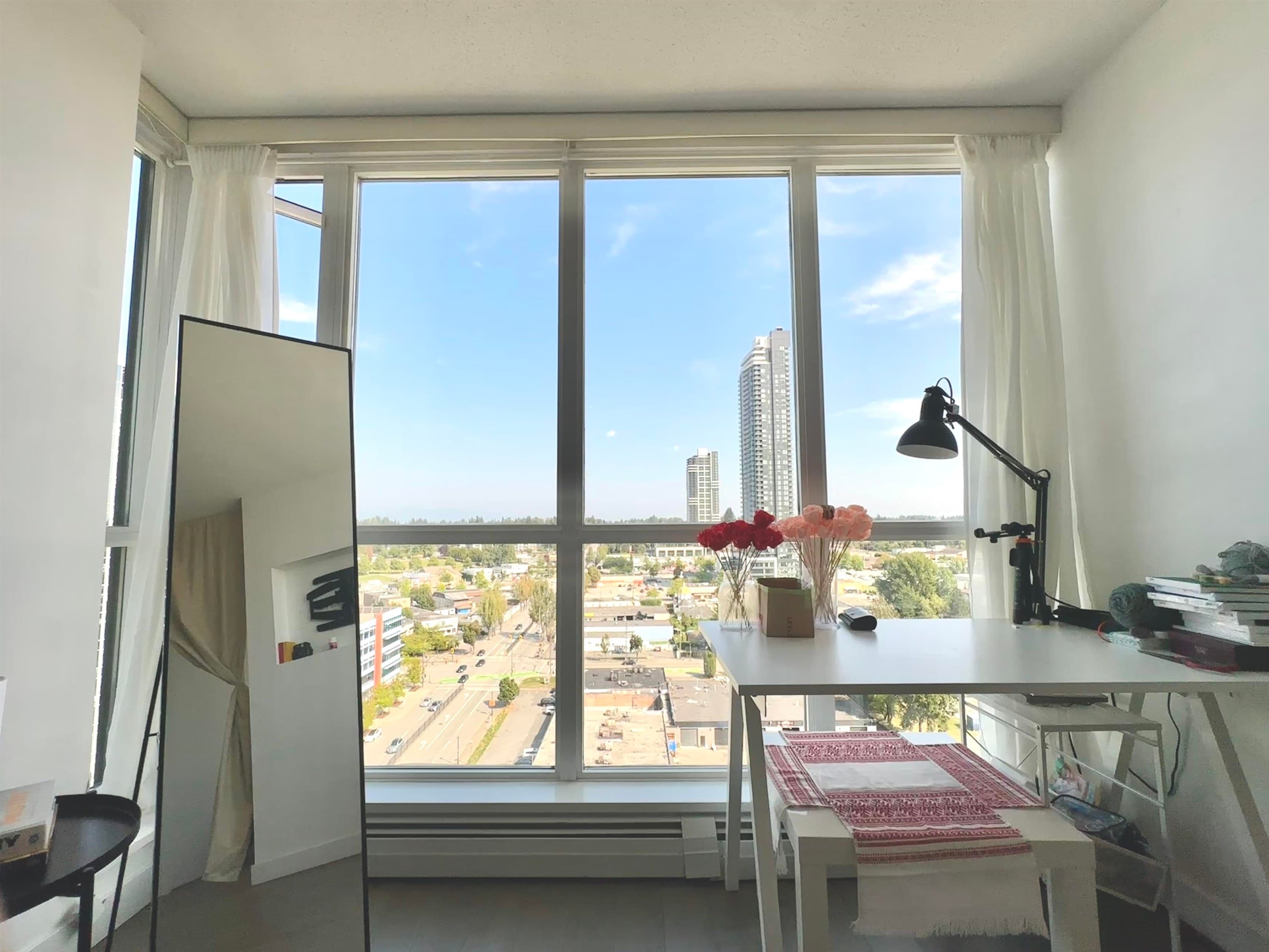 1812 - 10777 University Drive, Surrey, V3T 0E6 — photo 5