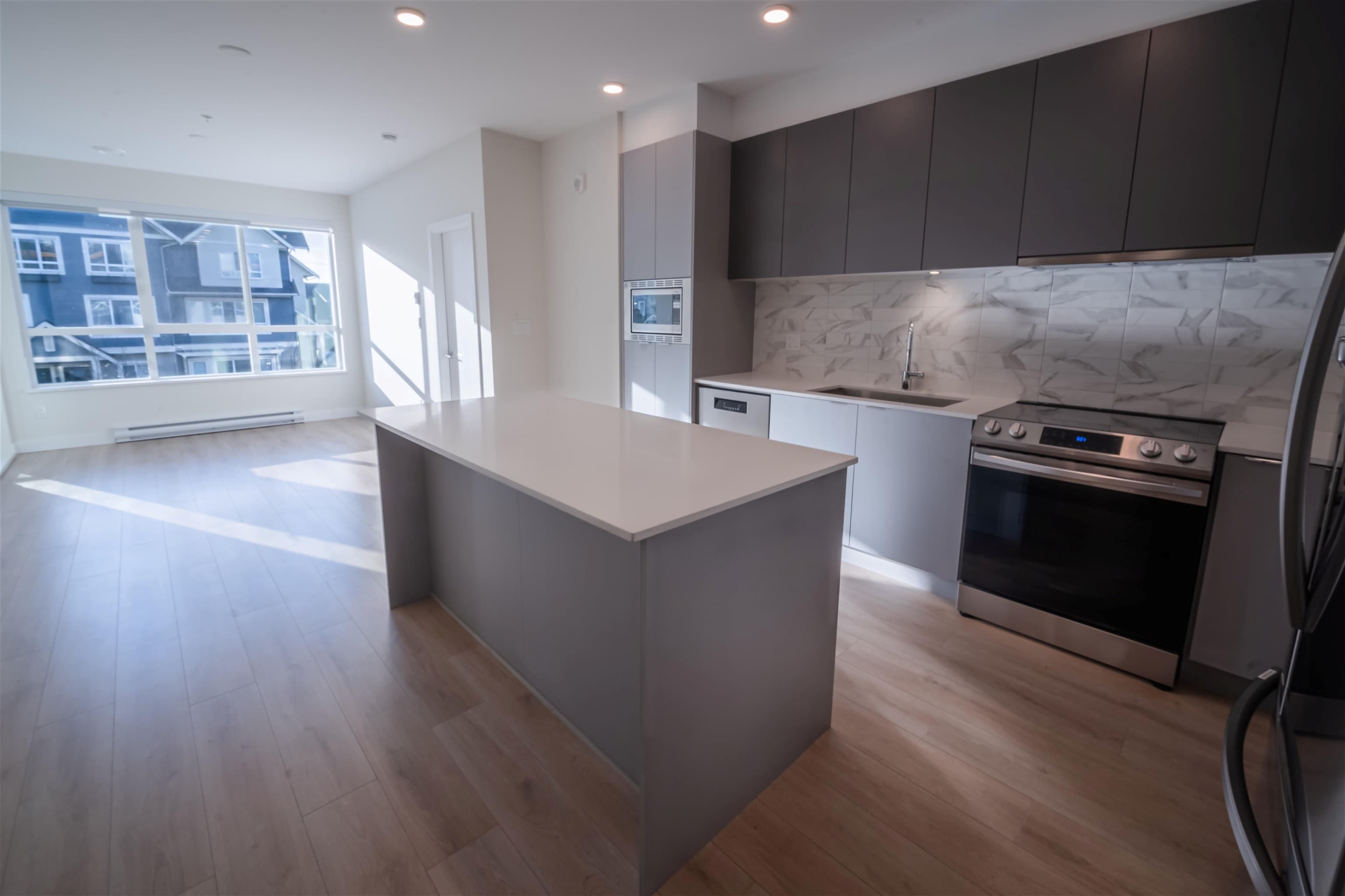 216 - 1792 Starling Drive, Tsawwassen, V4M 0E3 — photo 2