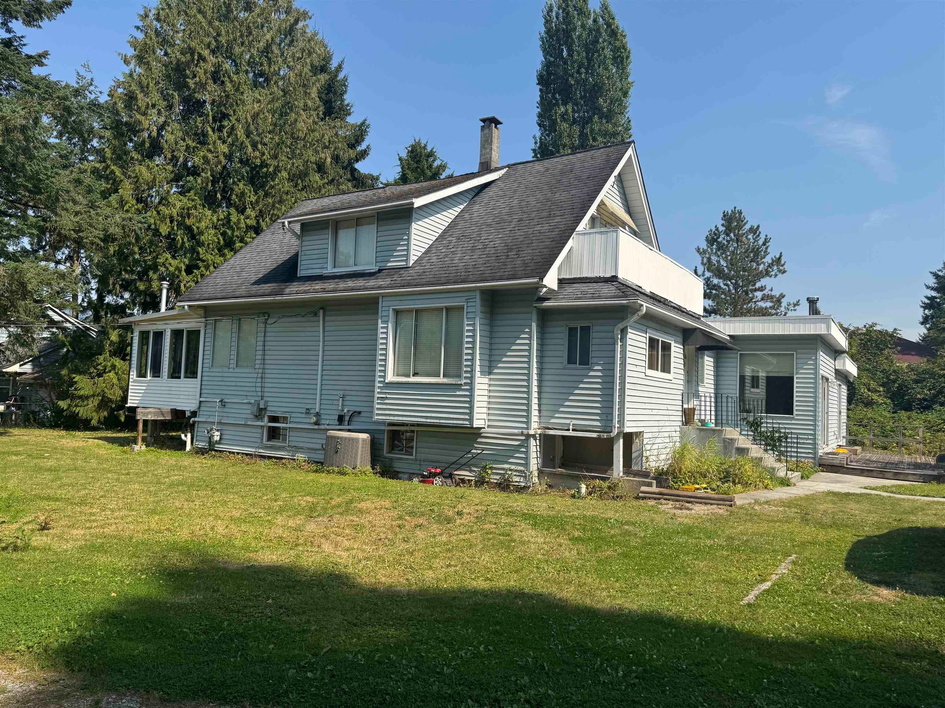 22034 124th Avenue, Maple Ridge, V2X 4J2 — photo 2