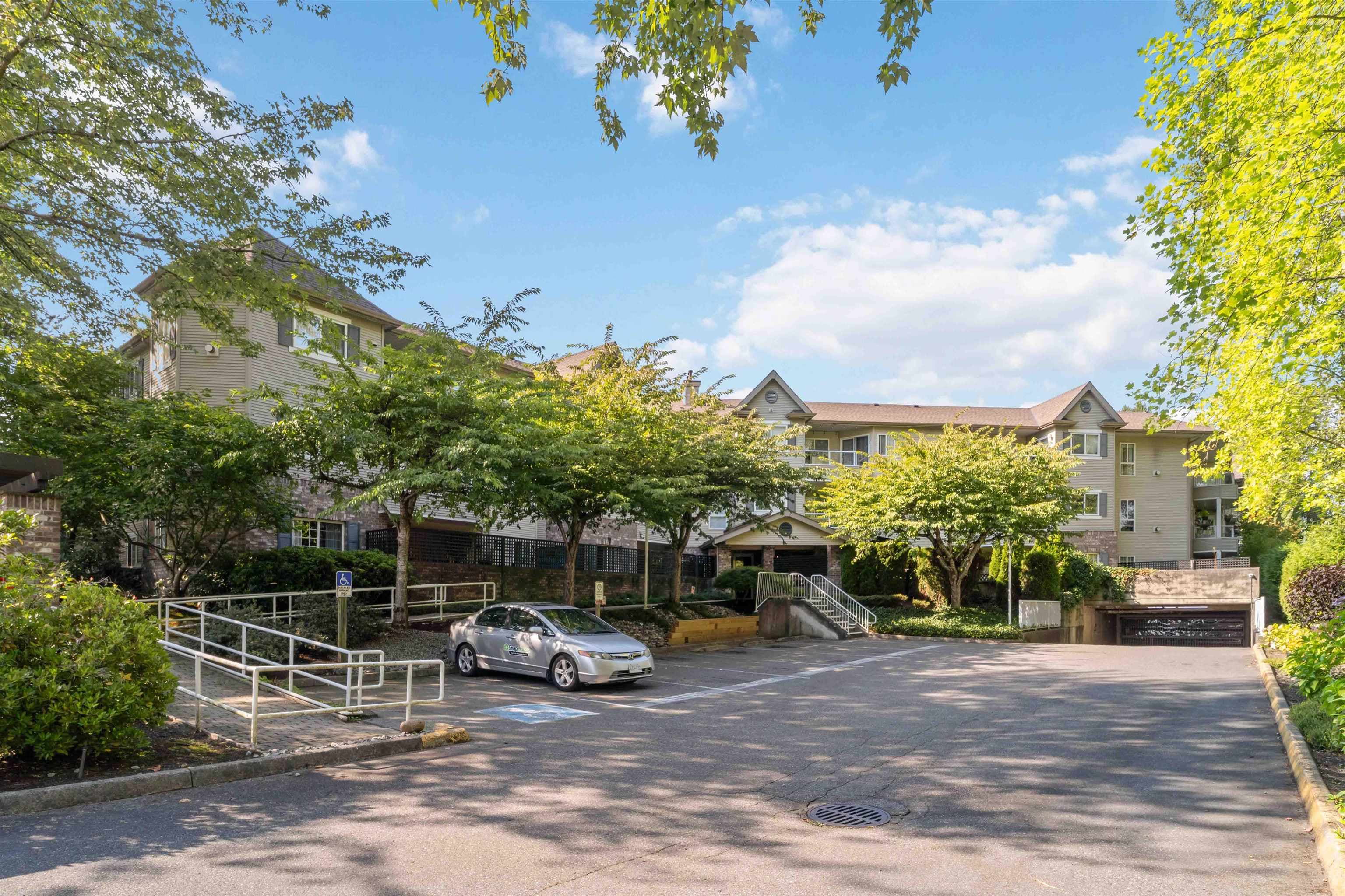105 - 16137 83 Avenue, Surrey, V4N 0N1 — photo 2